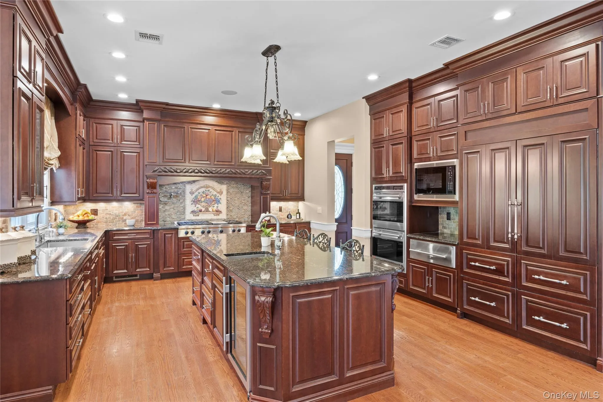 10 Meadow Glen Road, Smithtown, NY, 5 Bedrooms Bedrooms, 13 Rooms Rooms,5 BathroomsBathrooms,Residential,For Rent,Meadow Glen,0,1047481 10 Meadow Glen Road, Smithtown, NY, 5 Bedrooms Bedrooms, 13 Rooms Rooms,5 BathroomsBathrooms,Residential,For Rent,Meadow Glen,0,1047481