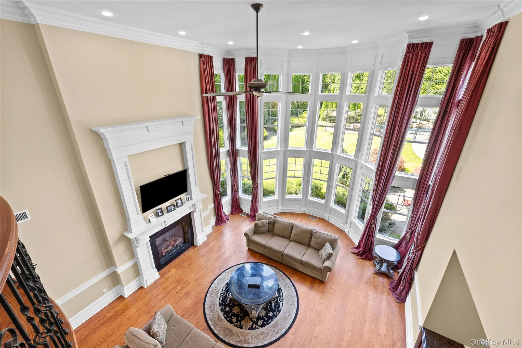 10 Meadow Glen Road, Smithtown, NY, 5 Bedrooms Bedrooms, 13 Rooms Rooms,5 BathroomsBathrooms,Residential,For Rent,Meadow Glen,0,1047481 10 Meadow Glen Road, Smithtown, NY, 5 Bedrooms Bedrooms, 13 Rooms Rooms,5 BathroomsBathrooms,Residential,For Rent,Meadow Glen,0,1047481