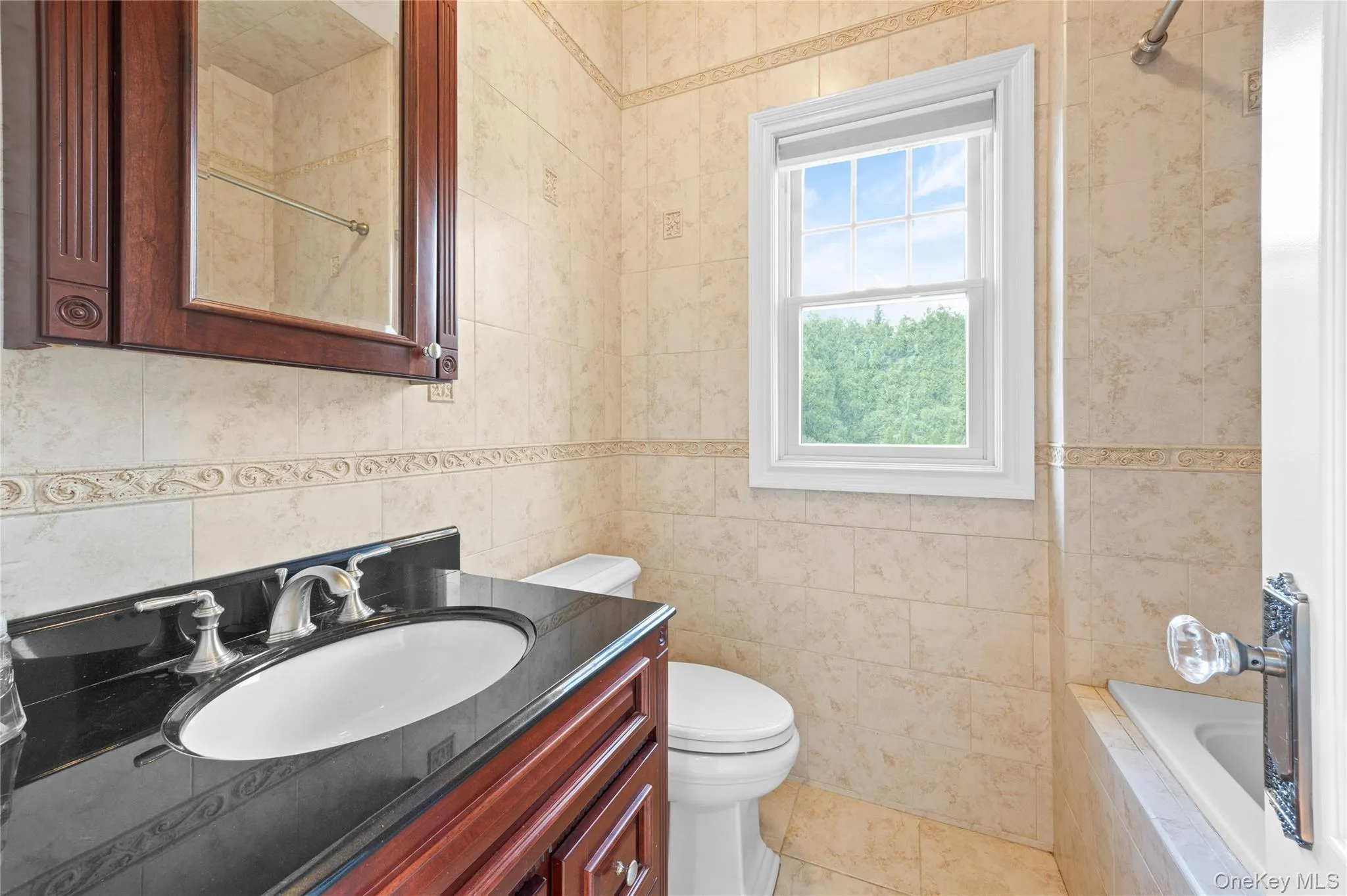 10 Meadow Glen Road, Smithtown, NY, 5 Bedrooms Bedrooms, 13 Rooms Rooms,5 BathroomsBathrooms,Residential,For Rent,Meadow Glen,0,1047481 10 Meadow Glen Road, Smithtown, NY, 5 Bedrooms Bedrooms, 13 Rooms Rooms,5 BathroomsBathrooms,Residential,For Rent,Meadow Glen,0,1047481