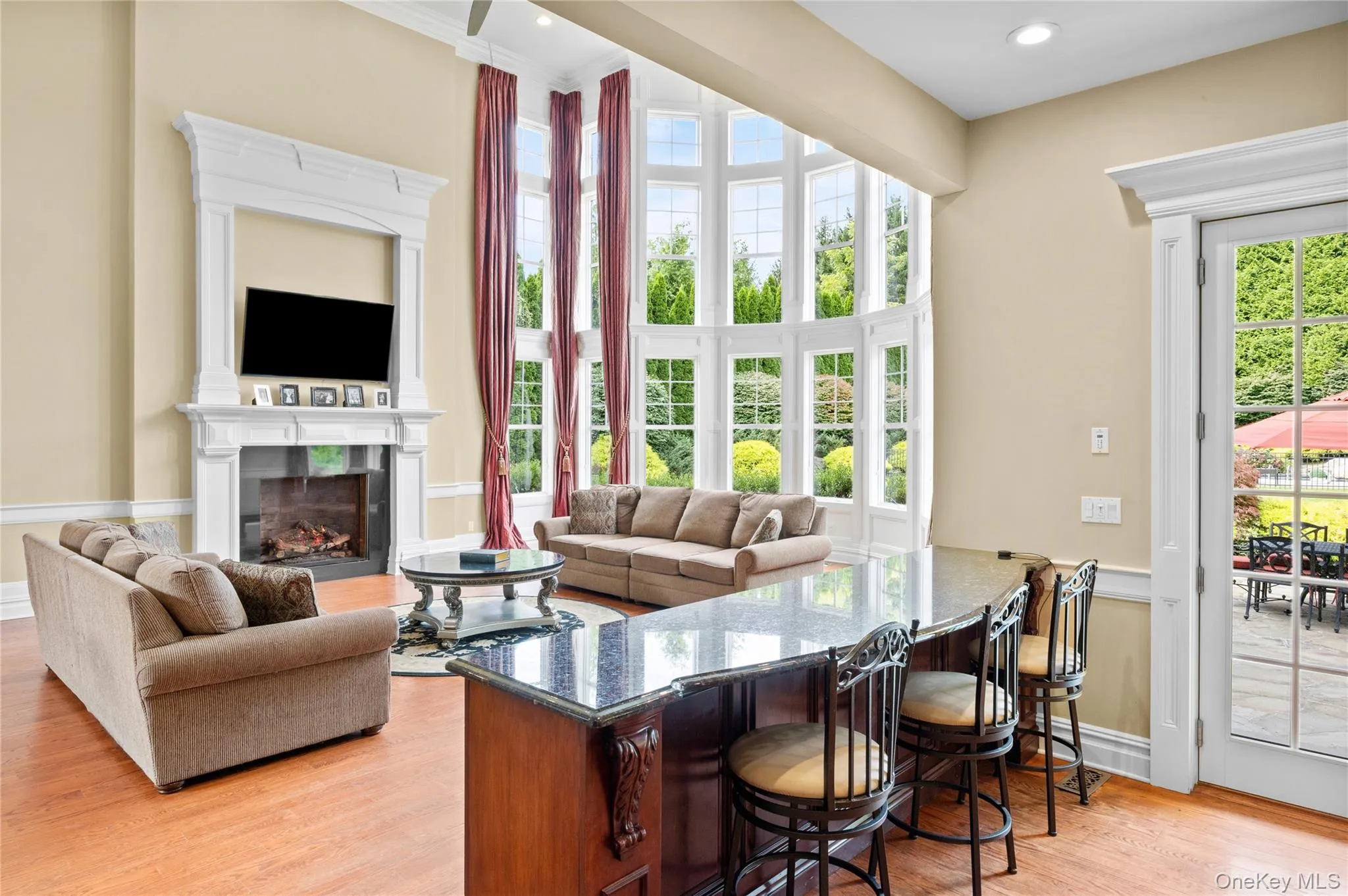 10 Meadow Glen Road, Smithtown, NY, 5 Bedrooms Bedrooms, 13 Rooms Rooms,5 BathroomsBathrooms,Residential,For Rent,Meadow Glen,0,1047481 10 Meadow Glen Road, Smithtown, NY, 5 Bedrooms Bedrooms, 13 Rooms Rooms,5 BathroomsBathrooms,Residential,For Rent,Meadow Glen,0,1047481