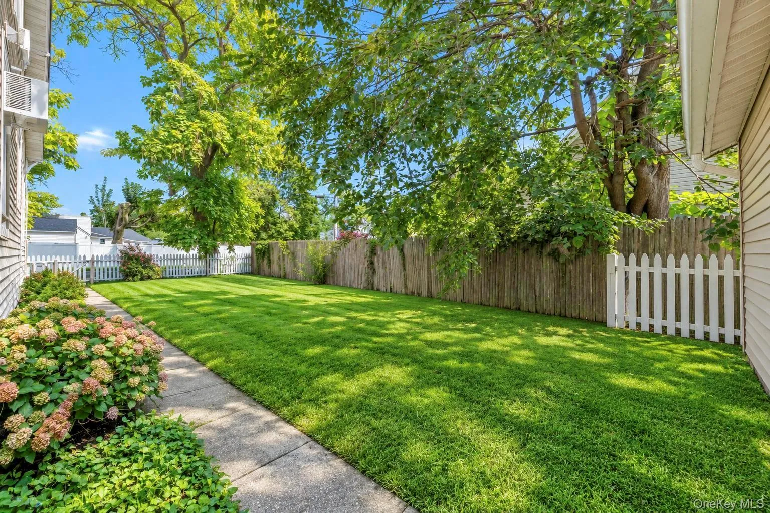 116 Saint Johns Street, Islip, NY, 4 Bedrooms Bedrooms, 11 Rooms Rooms,2 BathroomsBathrooms,Residential,For Rent,Saint Johns,0,1047484 116 Saint Johns Street, Islip, NY, 4 Bedrooms Bedrooms, 11 Rooms Rooms,2 BathroomsBathrooms,Residential,For Rent,Saint Johns,0,1047484