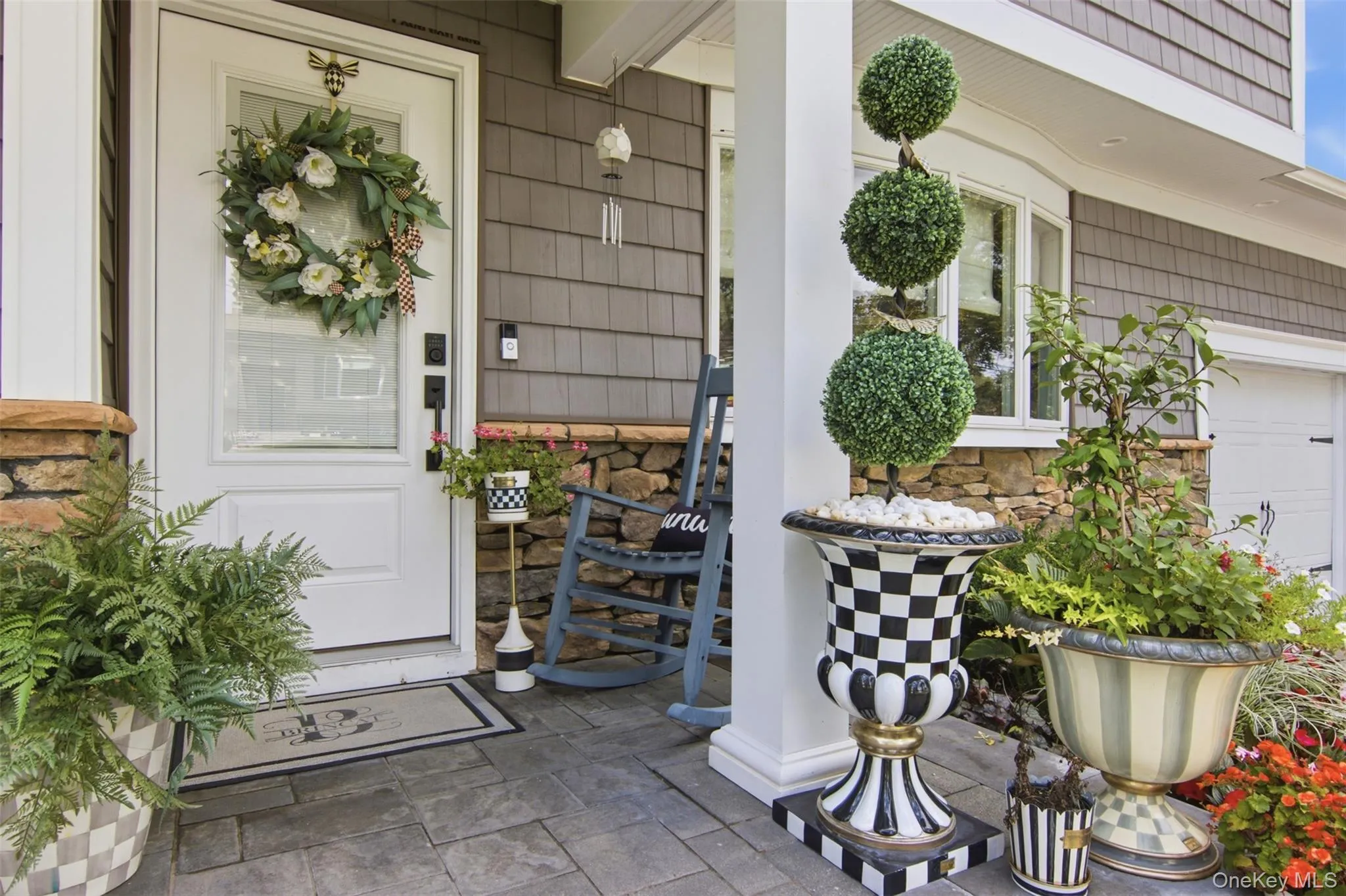 8 Glen Way, Brookhaven, NY, 4 Bedrooms Bedrooms, 11 Rooms Rooms,3 BathroomsBathrooms,Residential,For Rent,Glen,0,1047485 8 Glen Way, Brookhaven, NY, 4 Bedrooms Bedrooms, 11 Rooms Rooms,3 BathroomsBathrooms,Residential,For Rent,Glen,0,1047485