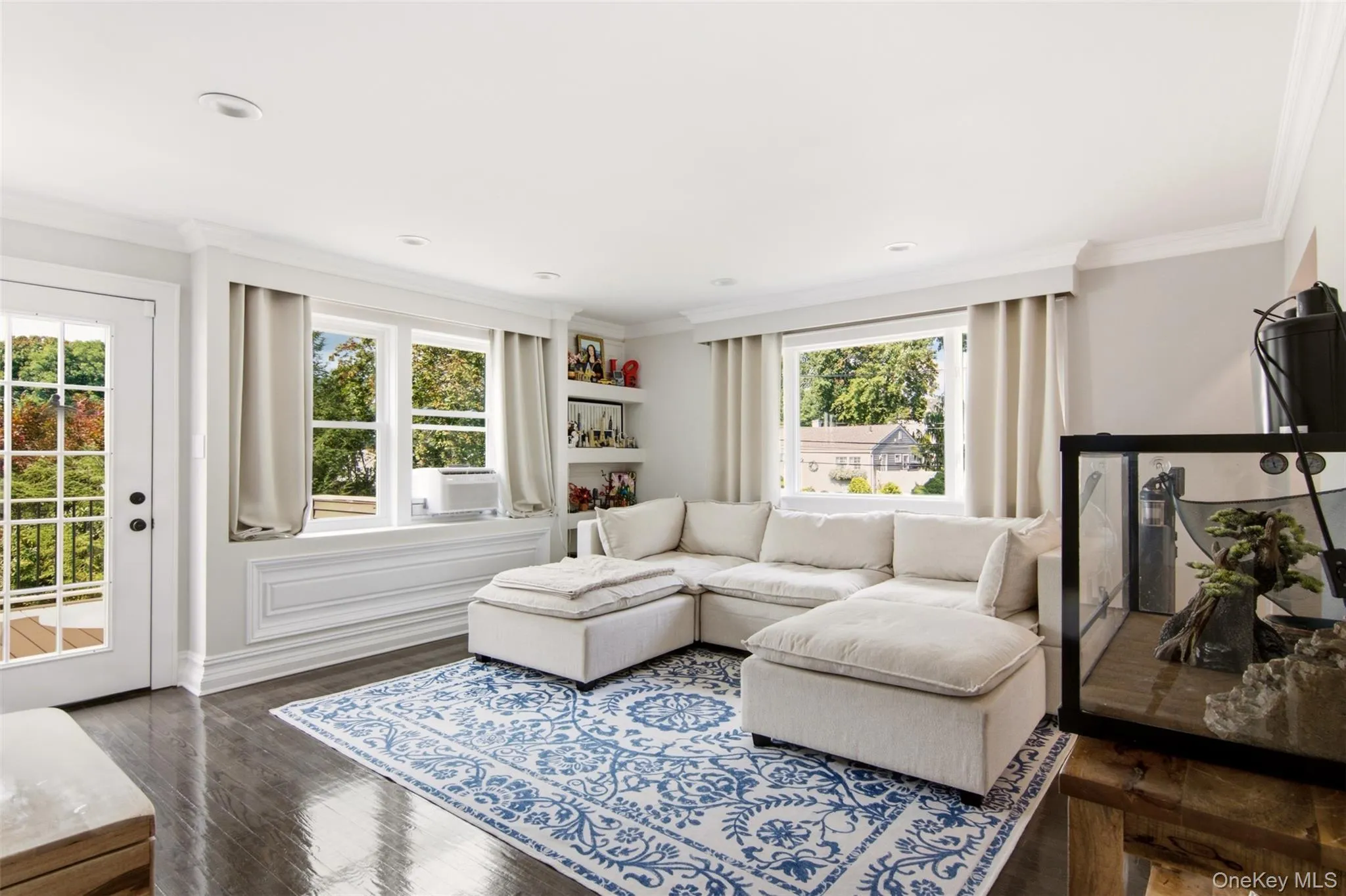 8 Glen Way, Brookhaven, NY, 4 Bedrooms Bedrooms, 11 Rooms Rooms,3 BathroomsBathrooms,Residential,For Rent,Glen,0,1047485 8 Glen Way, Brookhaven, NY, 4 Bedrooms Bedrooms, 11 Rooms Rooms,3 BathroomsBathrooms,Residential,For Rent,Glen,0,1047485