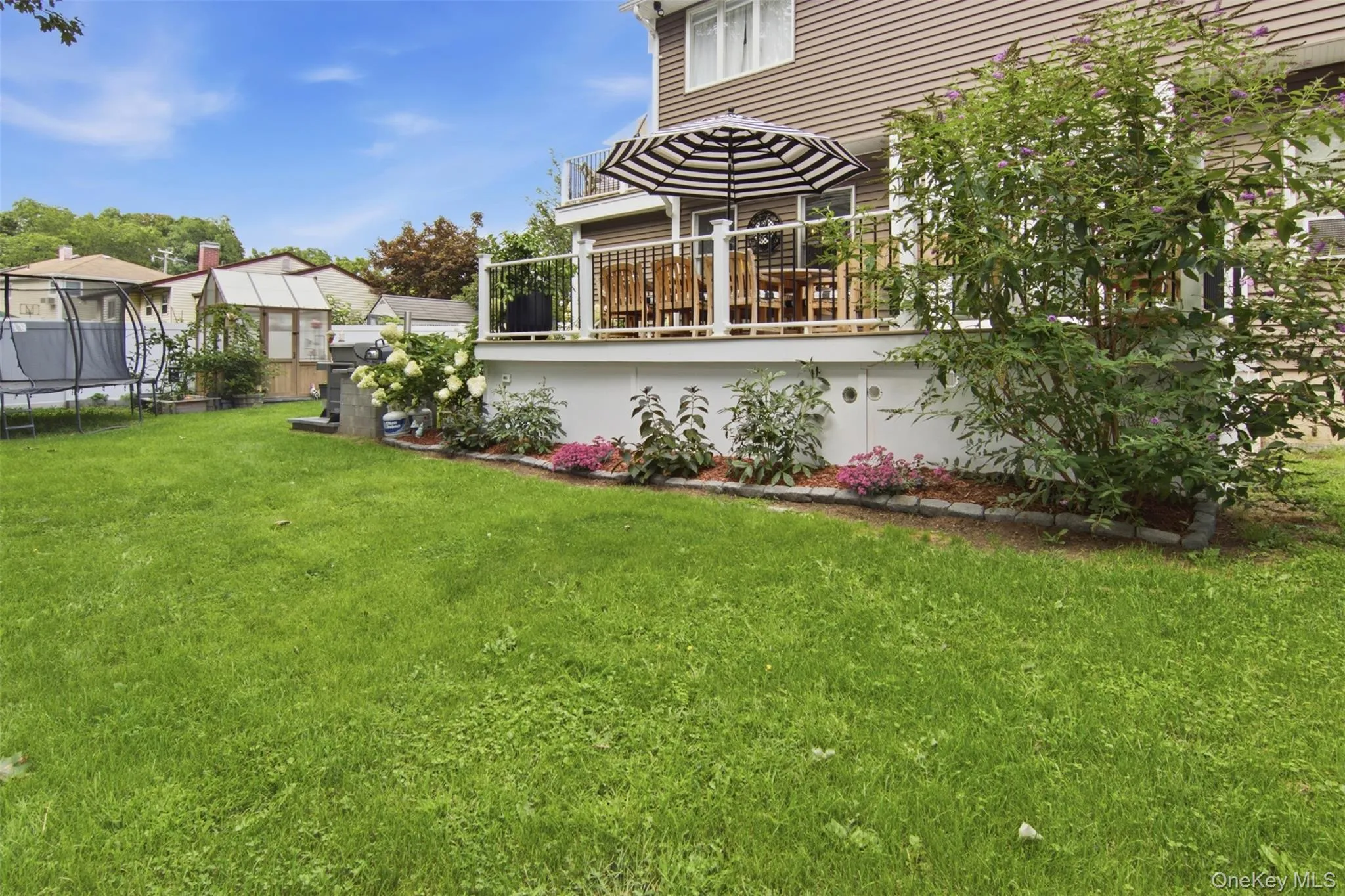 8 Glen Way, Brookhaven, NY, 4 Bedrooms Bedrooms, 11 Rooms Rooms,3 BathroomsBathrooms,Residential,For Rent,Glen,0,1047485 8 Glen Way, Brookhaven, NY, 4 Bedrooms Bedrooms, 11 Rooms Rooms,3 BathroomsBathrooms,Residential,For Rent,Glen,0,1047485