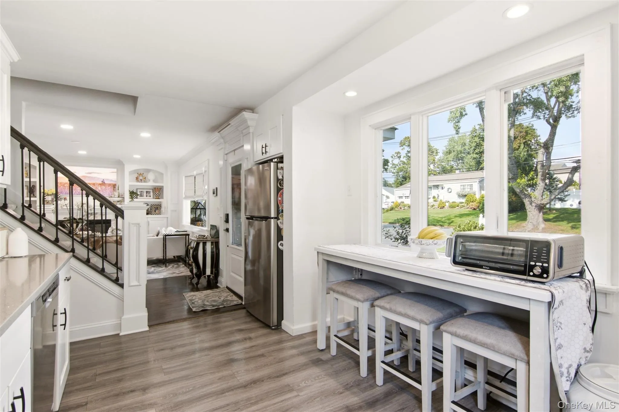 8 Glen Way, Brookhaven, NY, 4 Bedrooms Bedrooms, 11 Rooms Rooms,3 BathroomsBathrooms,Residential,For Rent,Glen,0,1047485 8 Glen Way, Brookhaven, NY, 4 Bedrooms Bedrooms, 11 Rooms Rooms,3 BathroomsBathrooms,Residential,For Rent,Glen,0,1047485