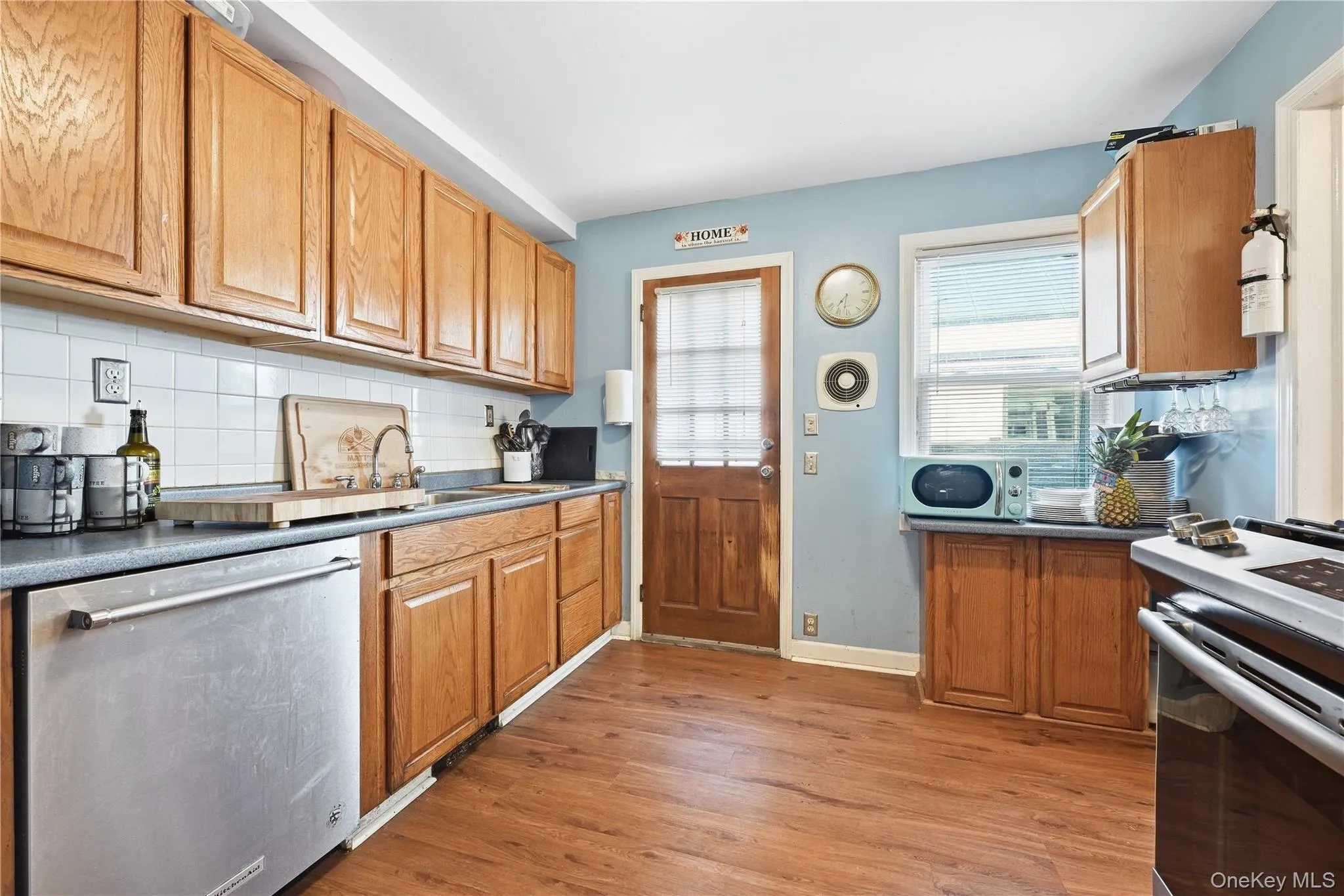 630 9th Street, Hempstead, NY, 4 Bedrooms Bedrooms, 8 Rooms Rooms,2 BathroomsBathrooms,Residential,For Rent,9th,0,1047490 630 9th Street, Hempstead, NY, 4 Bedrooms Bedrooms, 8 Rooms Rooms,2 BathroomsBathrooms,Residential,For Rent,9th,0,1047490