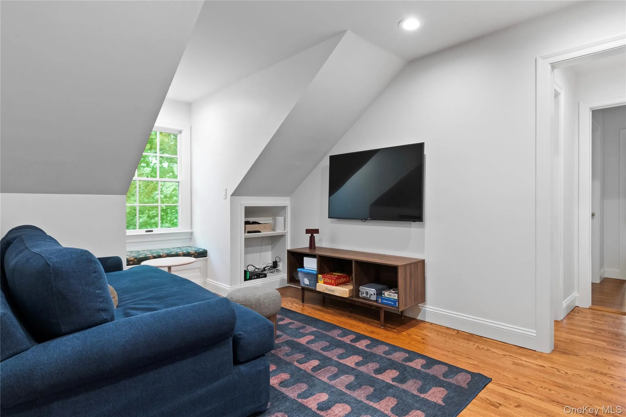 6 Round House Court, North Castle, NY, 5 Bedrooms Bedrooms, 14 Rooms Rooms,5 BathroomsBathrooms,Residential,For Rent,Round House,0,1047494 6 Round House Court, North Castle, NY, 5 Bedrooms Bedrooms, 14 Rooms Rooms,5 BathroomsBathrooms,Residential,For Rent,Round House,0,1047494