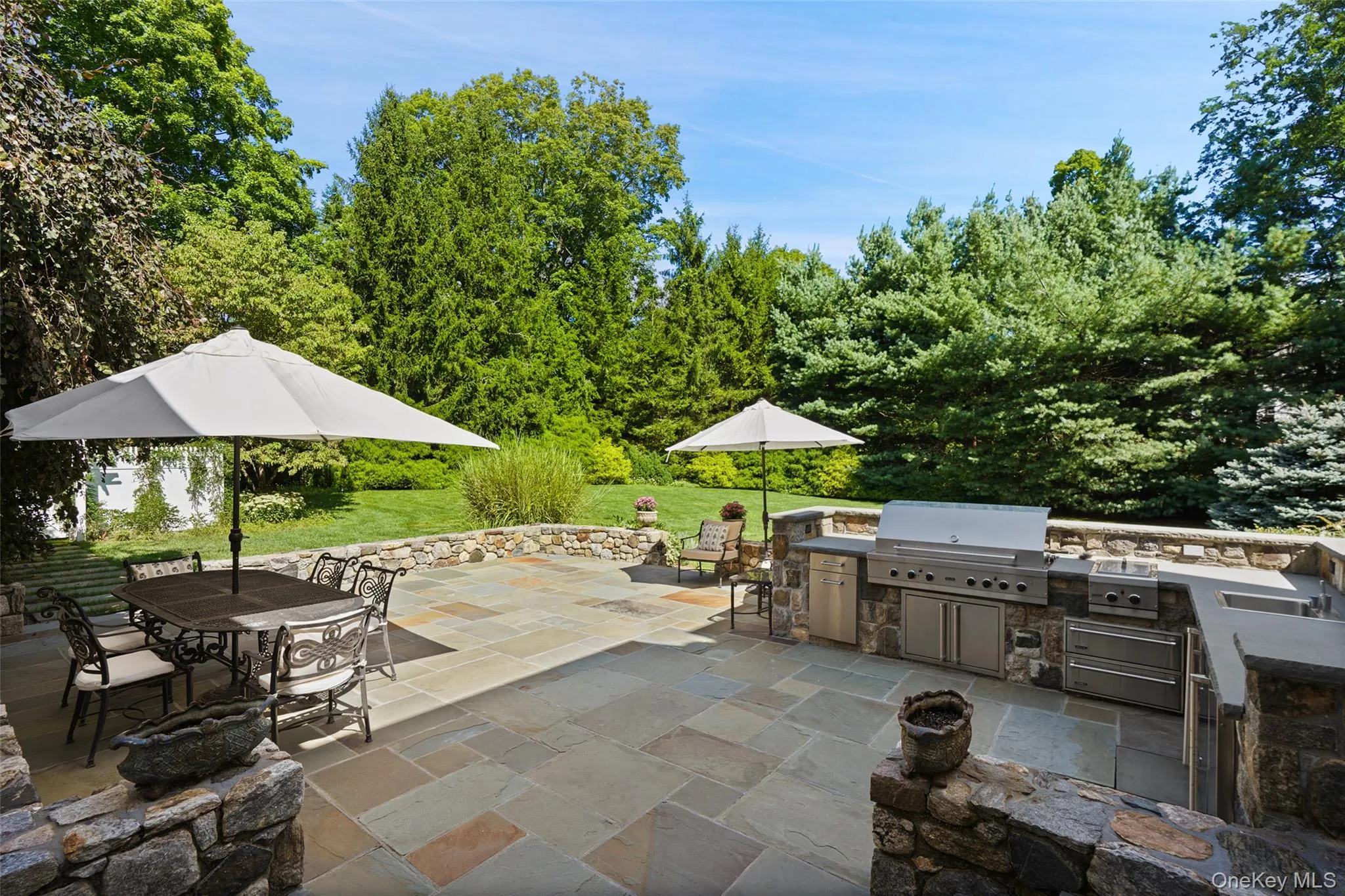 6 Round House Court, North Castle, NY, 5 Bedrooms Bedrooms, 14 Rooms Rooms,5 BathroomsBathrooms,Residential,For Rent,Round House,0,1047494 6 Round House Court, North Castle, NY, 5 Bedrooms Bedrooms, 14 Rooms Rooms,5 BathroomsBathrooms,Residential,For Rent,Round House,0,1047494