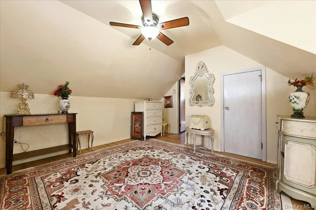 65 Riverside Avenue, Oyster Bay, NY, 4 Bedrooms Bedrooms, 7 Rooms Rooms,1 BathroomBathrooms,Residential,For Rent,Riverside,0,1047495 65 Riverside Avenue, Oyster Bay, NY, 4 Bedrooms Bedrooms, 7 Rooms Rooms,1 BathroomBathrooms,Residential,For Rent,Riverside,0,1047495