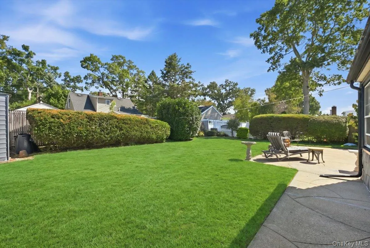65 Riverside Avenue, Oyster Bay, NY, 4 Bedrooms Bedrooms, 7 Rooms Rooms,1 BathroomBathrooms,Residential,For Rent,Riverside,0,1047495 65 Riverside Avenue, Oyster Bay, NY, 4 Bedrooms Bedrooms, 7 Rooms Rooms,1 BathroomBathrooms,Residential,For Rent,Riverside,0,1047495