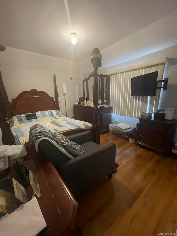 6629 Avenue N, New York, NY, 3 Bedrooms Bedrooms, 6 Rooms Rooms,2 BathroomsBathrooms,Residential,For Rent,Avenue N,0,1047496 6629 Avenue N, New York, NY, 3 Bedrooms Bedrooms, 6 Rooms Rooms,2 BathroomsBathrooms,Residential,For Rent,Avenue N,0,1047496
