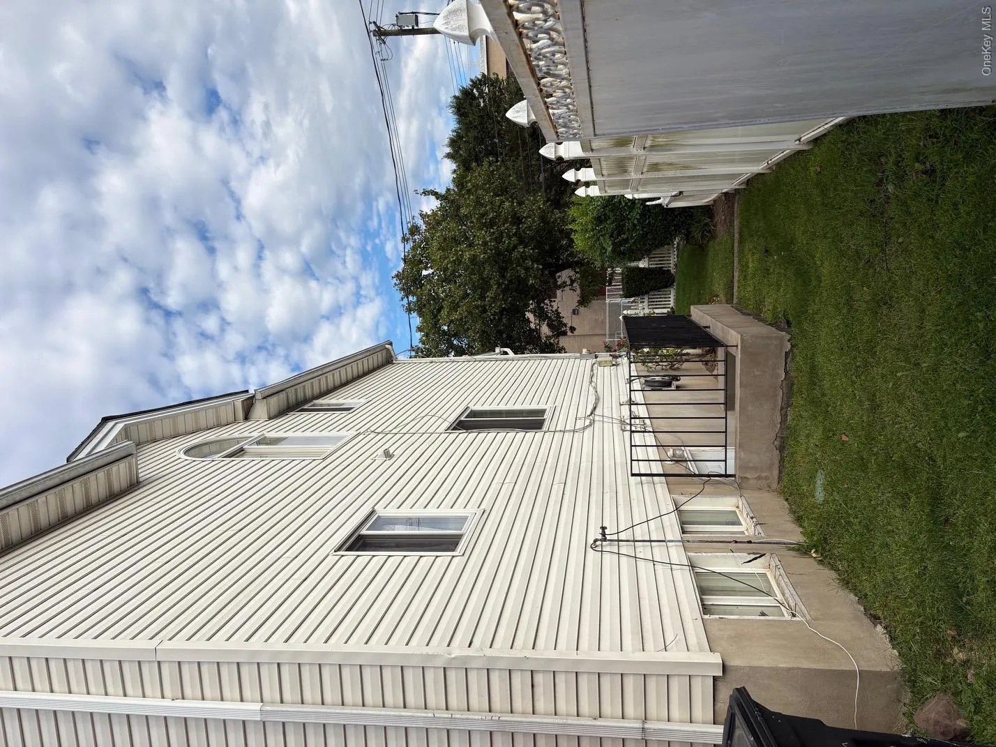 6629 Avenue N, New York, NY, 3 Bedrooms Bedrooms, 6 Rooms Rooms,2 BathroomsBathrooms,Residential,For Rent,Avenue N,0,1047496 6629 Avenue N, New York, NY, 3 Bedrooms Bedrooms, 6 Rooms Rooms,2 BathroomsBathrooms,Residential,For Rent,Avenue N,0,1047496