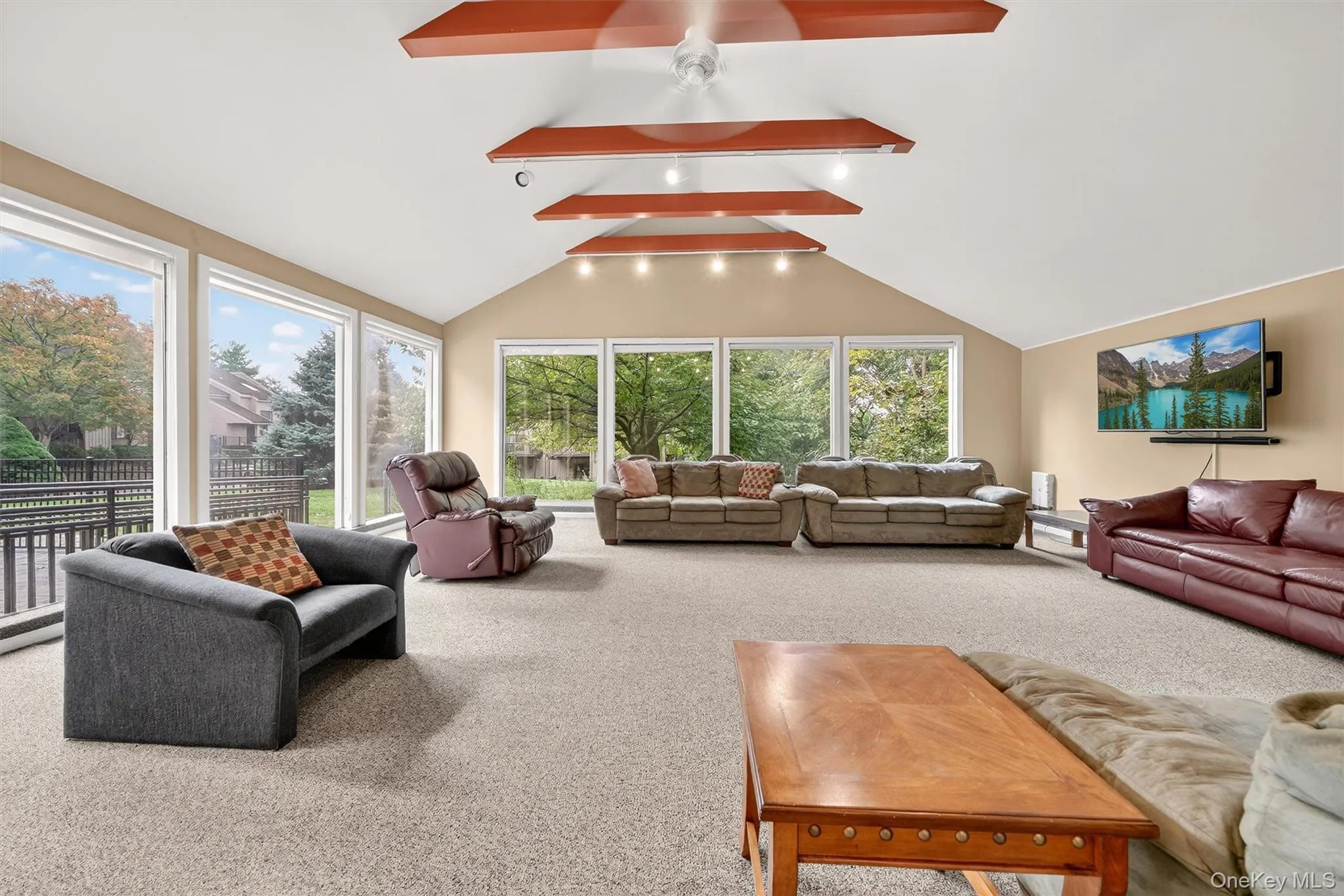 Clubhouse Clubhouse