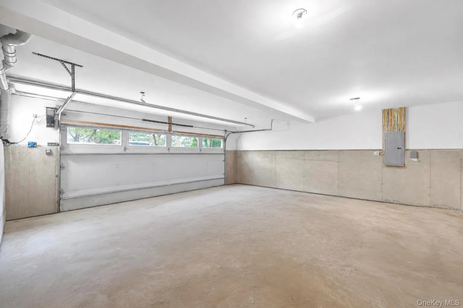 15 Dillon Drive, Huntington, NY, 4 Bedrooms Bedrooms, 8 Rooms Rooms,4 BathroomsBathrooms,Residential,For Rent,Dillon,0,1047498 15 Dillon Drive, Huntington, NY, 4 Bedrooms Bedrooms, 8 Rooms Rooms,4 BathroomsBathrooms,Residential,For Rent,Dillon,0,1047498
