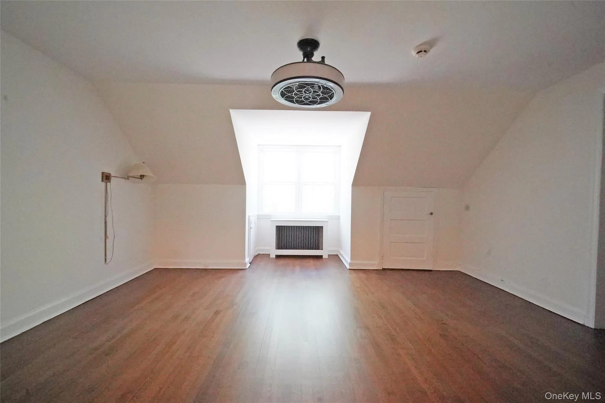 416 Ridgeway, White Plains, NY, 2 Bedrooms Bedrooms, 6 Rooms Rooms,2 BathroomsBathrooms,Residential Lease,For Rent,Ridgeway,0,1047500 416 Ridgeway, White Plains, NY, 2 Bedrooms Bedrooms, 6 Rooms Rooms,2 BathroomsBathrooms,Residential Lease,For Rent,Ridgeway,0,1047500