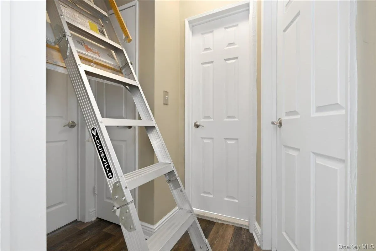 25502 61st Avenue, New York, NY, 2 Bedrooms Bedrooms, 5 Rooms Rooms,1 BathroomBathrooms,Residential,For Rent,61st,0,1047501 25502 61st Avenue, New York, NY, 2 Bedrooms Bedrooms, 5 Rooms Rooms,1 BathroomBathrooms,Residential,For Rent,61st,0,1047501