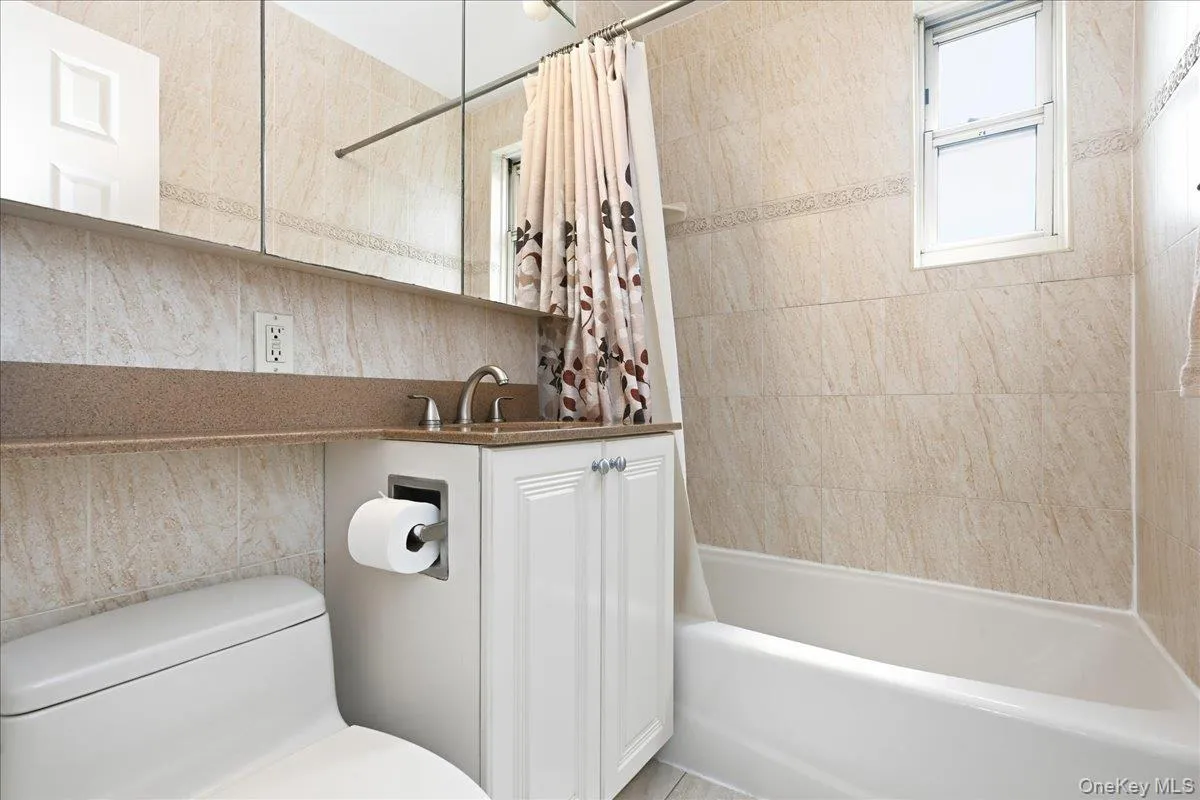 25502 61st Avenue, New York, NY, 2 Bedrooms Bedrooms, 5 Rooms Rooms,1 BathroomBathrooms,Residential,For Rent,61st,0,1047501 25502 61st Avenue, New York, NY, 2 Bedrooms Bedrooms, 5 Rooms Rooms,1 BathroomBathrooms,Residential,For Rent,61st,0,1047501