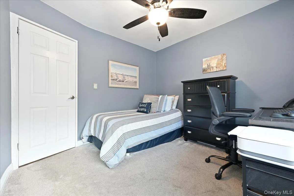 25502 61st Avenue, New York, NY, 2 Bedrooms Bedrooms, 5 Rooms Rooms,1 BathroomBathrooms,Residential,For Rent,61st,0,1047501 25502 61st Avenue, New York, NY, 2 Bedrooms Bedrooms, 5 Rooms Rooms,1 BathroomBathrooms,Residential,For Rent,61st,0,1047501