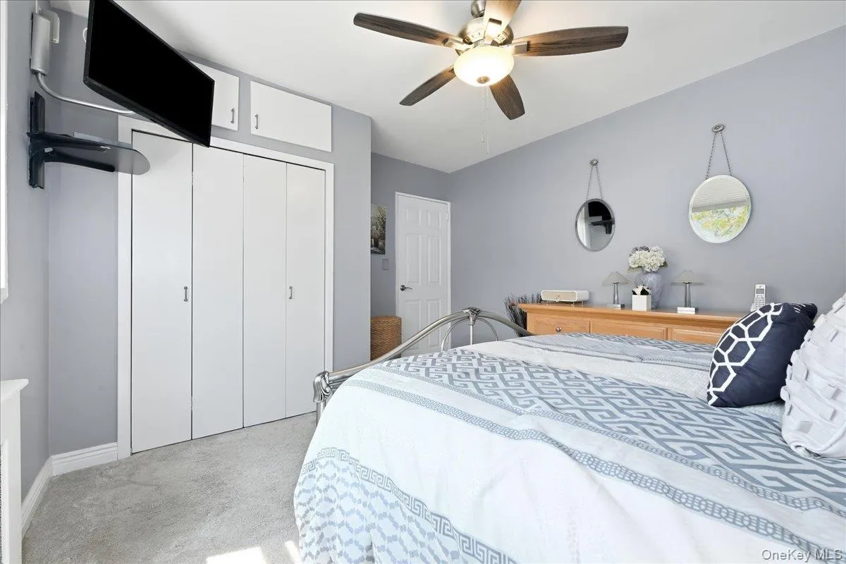 25502 61st Avenue, New York, NY, 2 Bedrooms Bedrooms, 5 Rooms Rooms,1 BathroomBathrooms,Residential,For Rent,61st,0,1047501 25502 61st Avenue, New York, NY, 2 Bedrooms Bedrooms, 5 Rooms Rooms,1 BathroomBathrooms,Residential,For Rent,61st,0,1047501