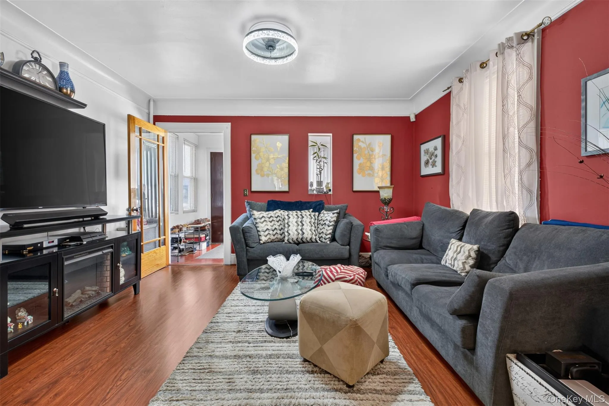 132-35 57th Road, New York, NY, 3 Bedrooms Bedrooms, 8 Rooms Rooms,1 BathroomBathrooms,Residential,For Rent,57th,0,1047503 132-35 57th Road, New York, NY, 3 Bedrooms Bedrooms, 8 Rooms Rooms,1 BathroomBathrooms,Residential,For Rent,57th,0,1047503