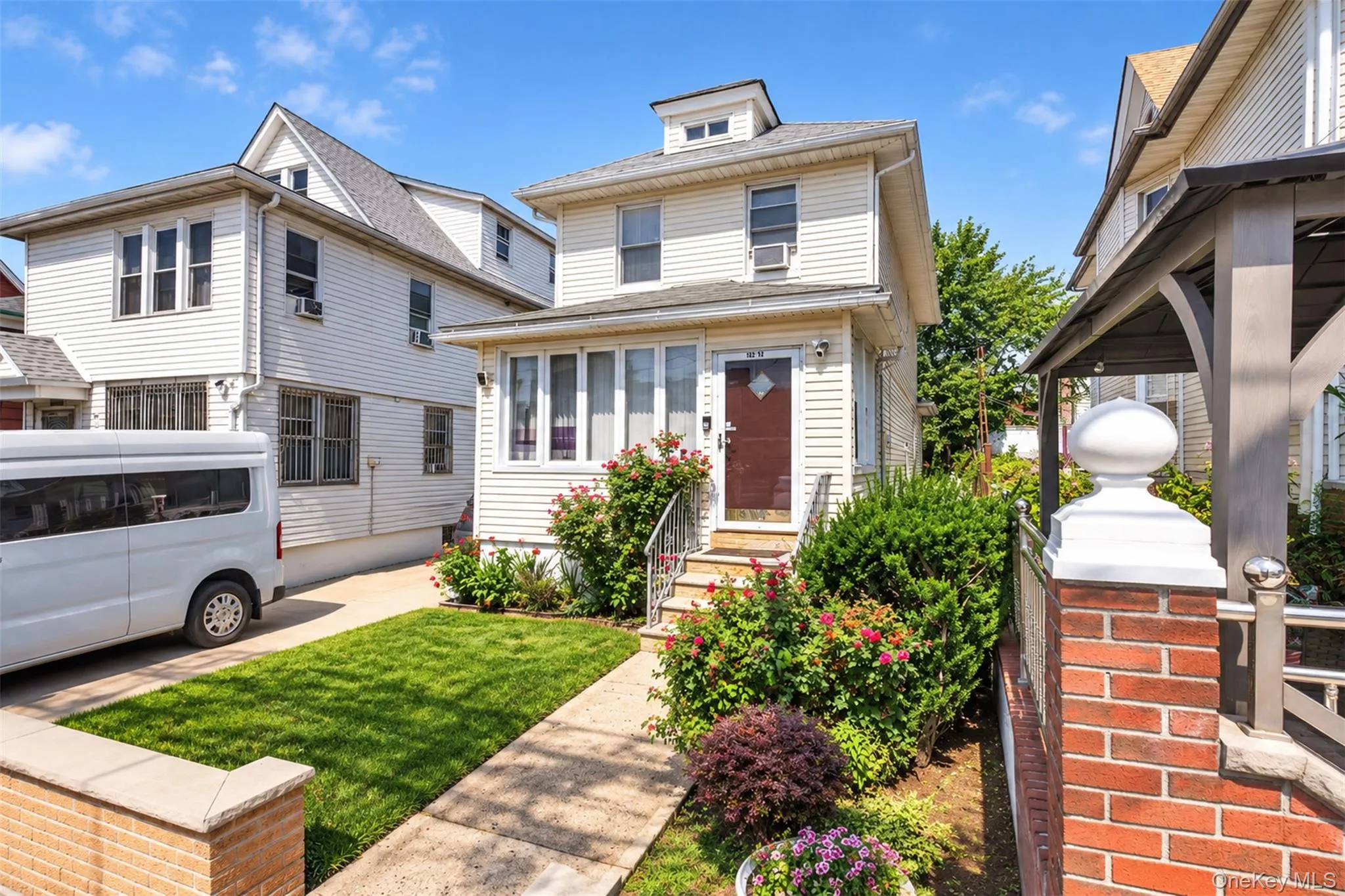 132-35 57th Road, New York, NY, 3 Bedrooms Bedrooms, 8 Rooms Rooms,1 BathroomBathrooms,Residential,For Rent,57th,0,1047503 132-35 57th Road, New York, NY, 3 Bedrooms Bedrooms, 8 Rooms Rooms,1 BathroomBathrooms,Residential,For Rent,57th,0,1047503