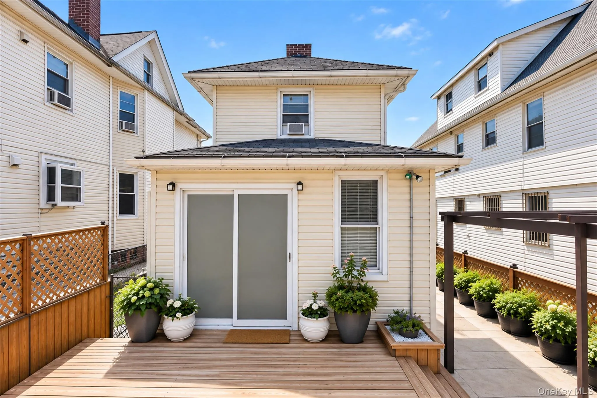 132-35 57th Road, New York, NY, 3 Bedrooms Bedrooms, 8 Rooms Rooms,1 BathroomBathrooms,Residential,For Rent,57th,0,1047503 132-35 57th Road, New York, NY, 3 Bedrooms Bedrooms, 8 Rooms Rooms,1 BathroomBathrooms,Residential,For Rent,57th,0,1047503