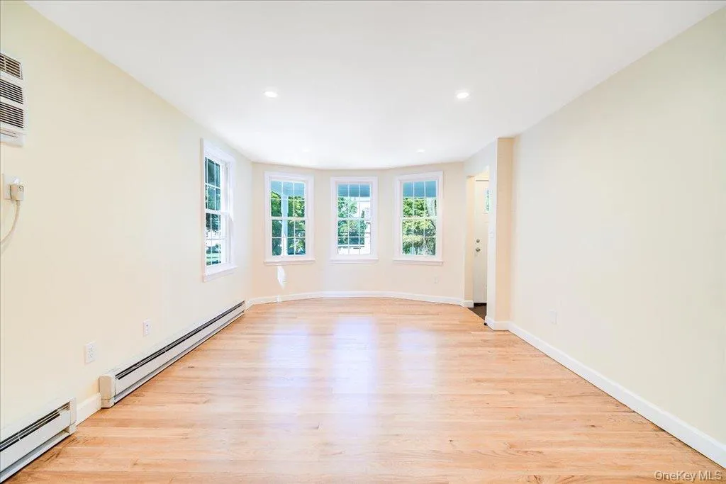 91 Delafield Street, Poughkeepsie, NY, 4 Bedrooms Bedrooms, 9 Rooms Rooms,2 BathroomsBathrooms,Residential,For Rent,Delafield,0,1047504 91 Delafield Street, Poughkeepsie, NY, 4 Bedrooms Bedrooms, 9 Rooms Rooms,2 BathroomsBathrooms,Residential,For Rent,Delafield,0,1047504