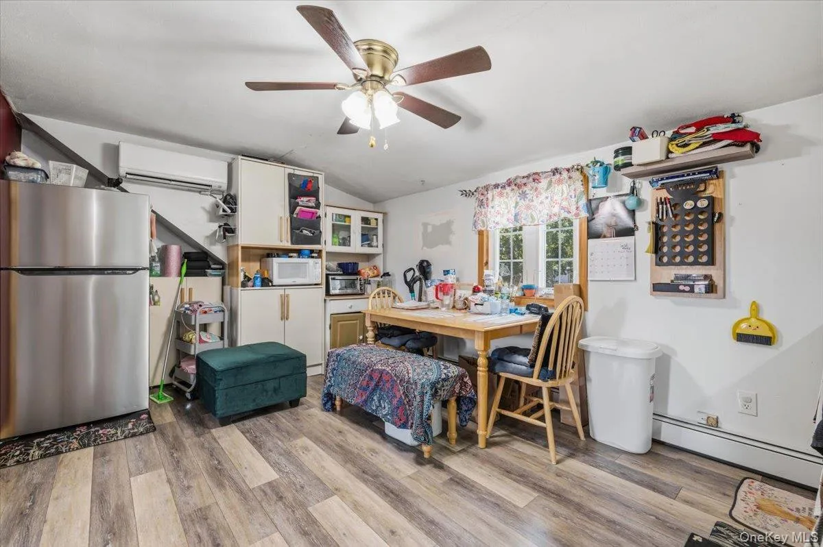 177 Toronto Avenue, Oyster Bay, NY, 4 Bedrooms Bedrooms, 8 Rooms Rooms,2 BathroomsBathrooms,Residential,For Rent,Toronto,0,1047510 177 Toronto Avenue, Oyster Bay, NY, 4 Bedrooms Bedrooms, 8 Rooms Rooms,2 BathroomsBathrooms,Residential,For Rent,Toronto,0,1047510