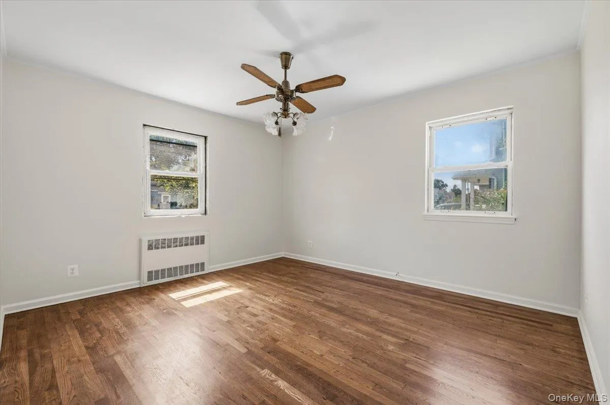 177 Toronto Avenue, Oyster Bay, NY, 4 Bedrooms Bedrooms, 8 Rooms Rooms,2 BathroomsBathrooms,Residential,For Rent,Toronto,0,1047510 177 Toronto Avenue, Oyster Bay, NY, 4 Bedrooms Bedrooms, 8 Rooms Rooms,2 BathroomsBathrooms,Residential,For Rent,Toronto,0,1047510