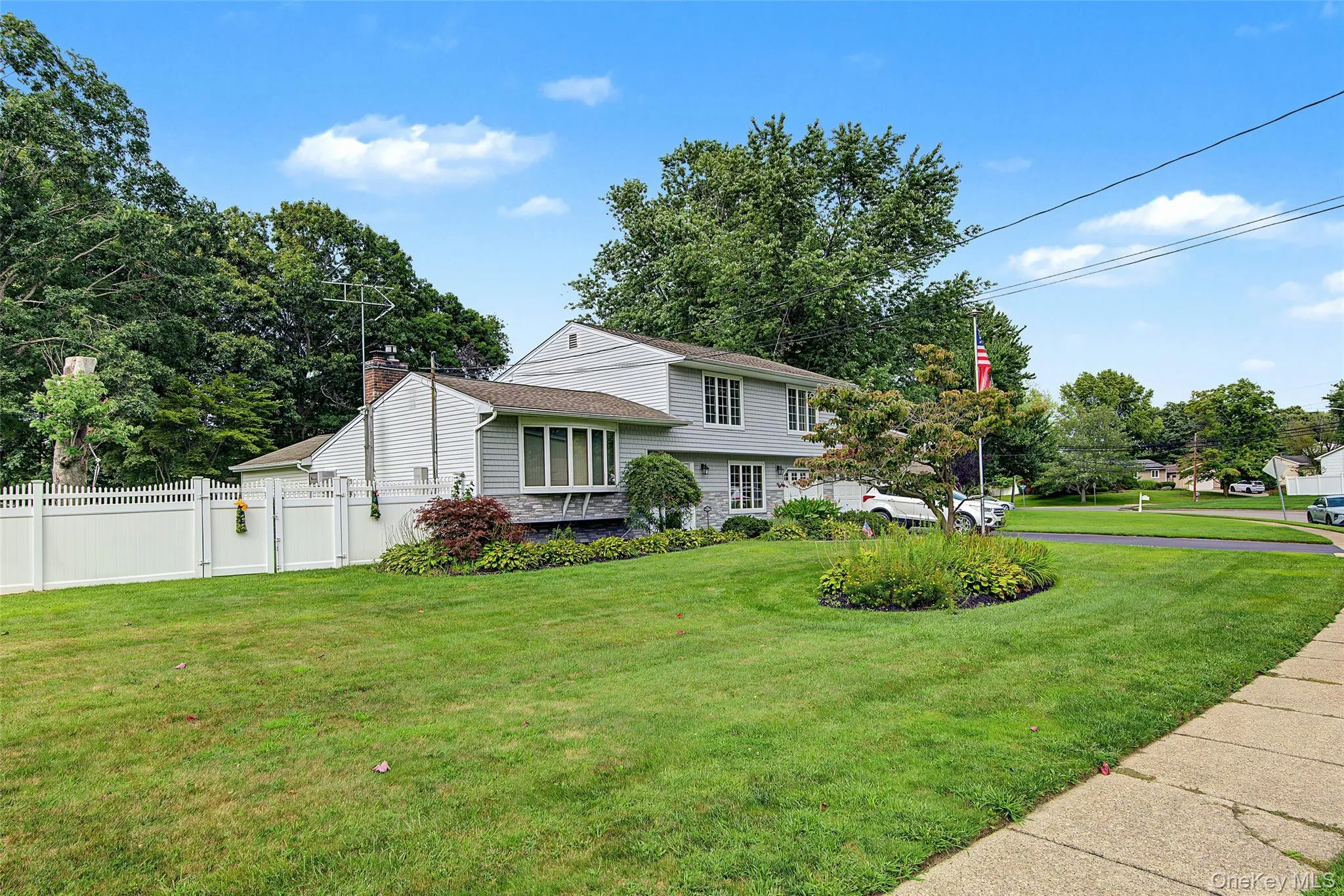105 Nathan Drive, Islip, NY, 4 Bedrooms Bedrooms, 7 Rooms Rooms,2 BathroomsBathrooms,Residential,For Rent,Nathan,0,1047512 105 Nathan Drive, Islip, NY, 4 Bedrooms Bedrooms, 7 Rooms Rooms,2 BathroomsBathrooms,Residential,For Rent,Nathan,0,1047512