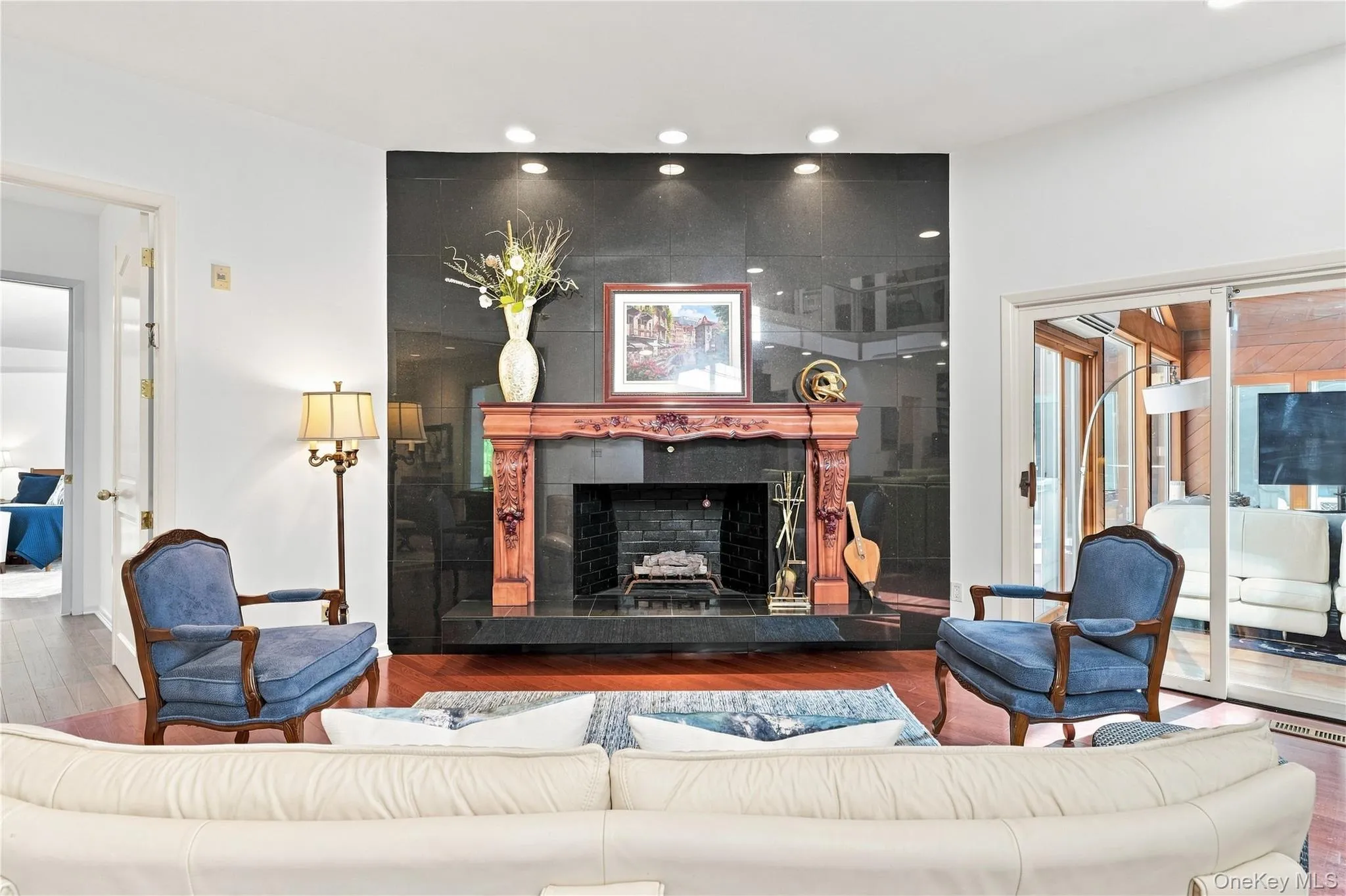 9 Swan Place, Smithtown, NY, 7 Bedrooms Bedrooms, 15 Rooms Rooms,6 BathroomsBathrooms,Residential,For Rent,Swan,0,1047513 9 Swan Place, Smithtown, NY, 7 Bedrooms Bedrooms, 15 Rooms Rooms,6 BathroomsBathrooms,Residential,For Rent,Swan,0,1047513