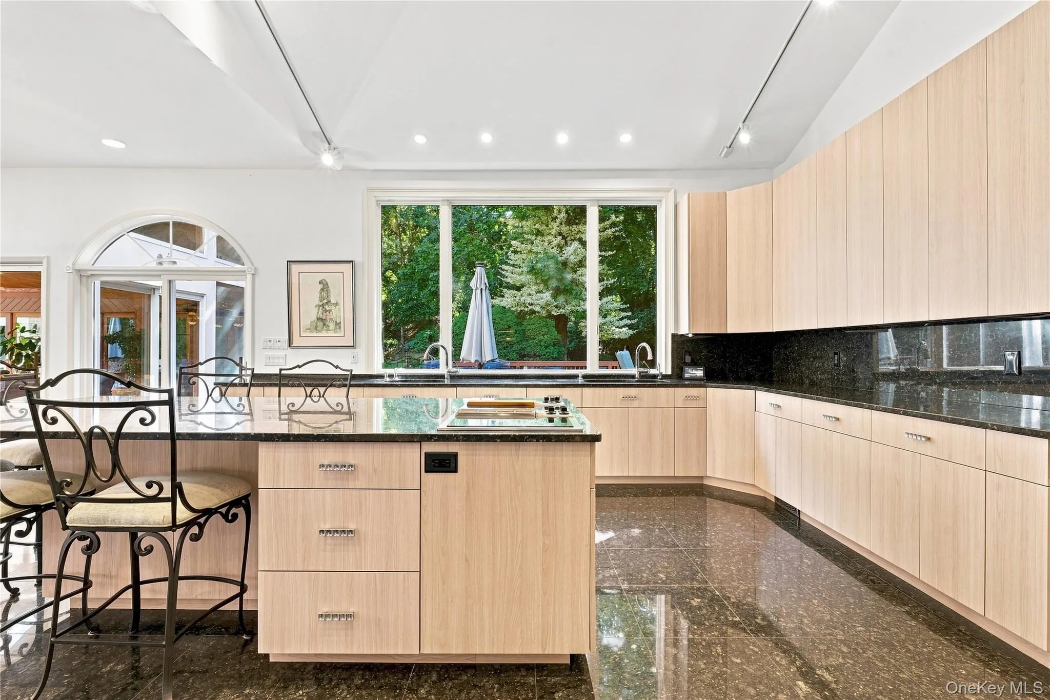 9 Swan Place, Smithtown, NY, 7 Bedrooms Bedrooms, 15 Rooms Rooms,6 BathroomsBathrooms,Residential,For Rent,Swan,0,1047513 9 Swan Place, Smithtown, NY, 7 Bedrooms Bedrooms, 15 Rooms Rooms,6 BathroomsBathrooms,Residential,For Rent,Swan,0,1047513
