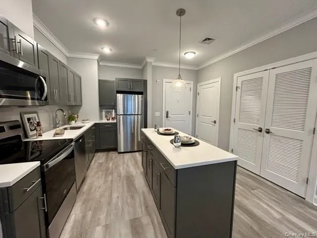 75 Hoffman Avenue, Babylon, NY, 2 Bedrooms Bedrooms, 5 Rooms Rooms,2 BathroomsBathrooms,Residential Lease,For Rent,Hoffman,0,1047514 75 Hoffman Avenue, Babylon, NY, 2 Bedrooms Bedrooms, 5 Rooms Rooms,2 BathroomsBathrooms,Residential Lease,For Rent,Hoffman,0,1047514