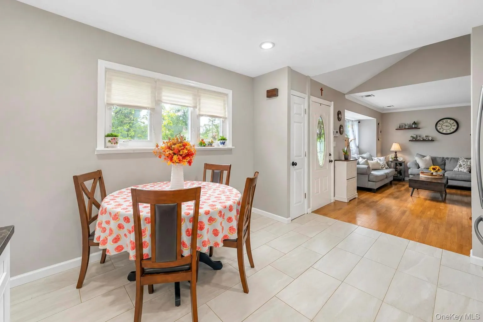 25 Marlboro Drive, Brookhaven, NY, 3 Bedrooms Bedrooms, 7 Rooms Rooms,2 BathroomsBathrooms,Residential,For Rent,Marlboro,0,1047521 25 Marlboro Drive, Brookhaven, NY, 3 Bedrooms Bedrooms, 7 Rooms Rooms,2 BathroomsBathrooms,Residential,For Rent,Marlboro,0,1047521