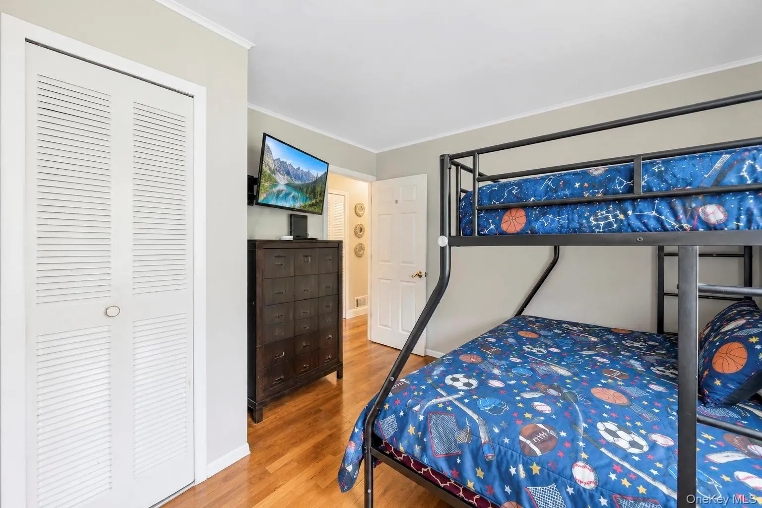 25 Marlboro Drive, Brookhaven, NY, 3 Bedrooms Bedrooms, 7 Rooms Rooms,2 BathroomsBathrooms,Residential,For Rent,Marlboro,0,1047521 25 Marlboro Drive, Brookhaven, NY, 3 Bedrooms Bedrooms, 7 Rooms Rooms,2 BathroomsBathrooms,Residential,For Rent,Marlboro,0,1047521