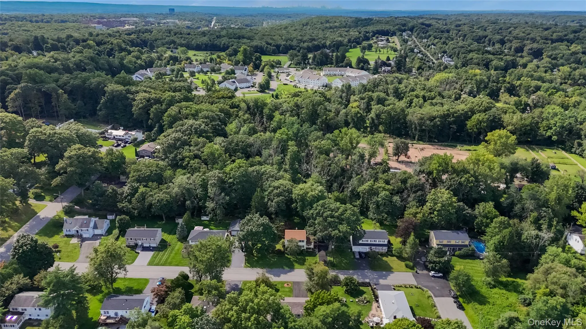 27 Will Rogers Lane, Clarkstown, NY, 4 Bedrooms Bedrooms, 10 Rooms Rooms,2 BathroomsBathrooms,Residential,For Rent,Will Rogers,0,1047522 27 Will Rogers Lane, Clarkstown, NY, 4 Bedrooms Bedrooms, 10 Rooms Rooms,2 BathroomsBathrooms,Residential,For Rent,Will Rogers,0,1047522