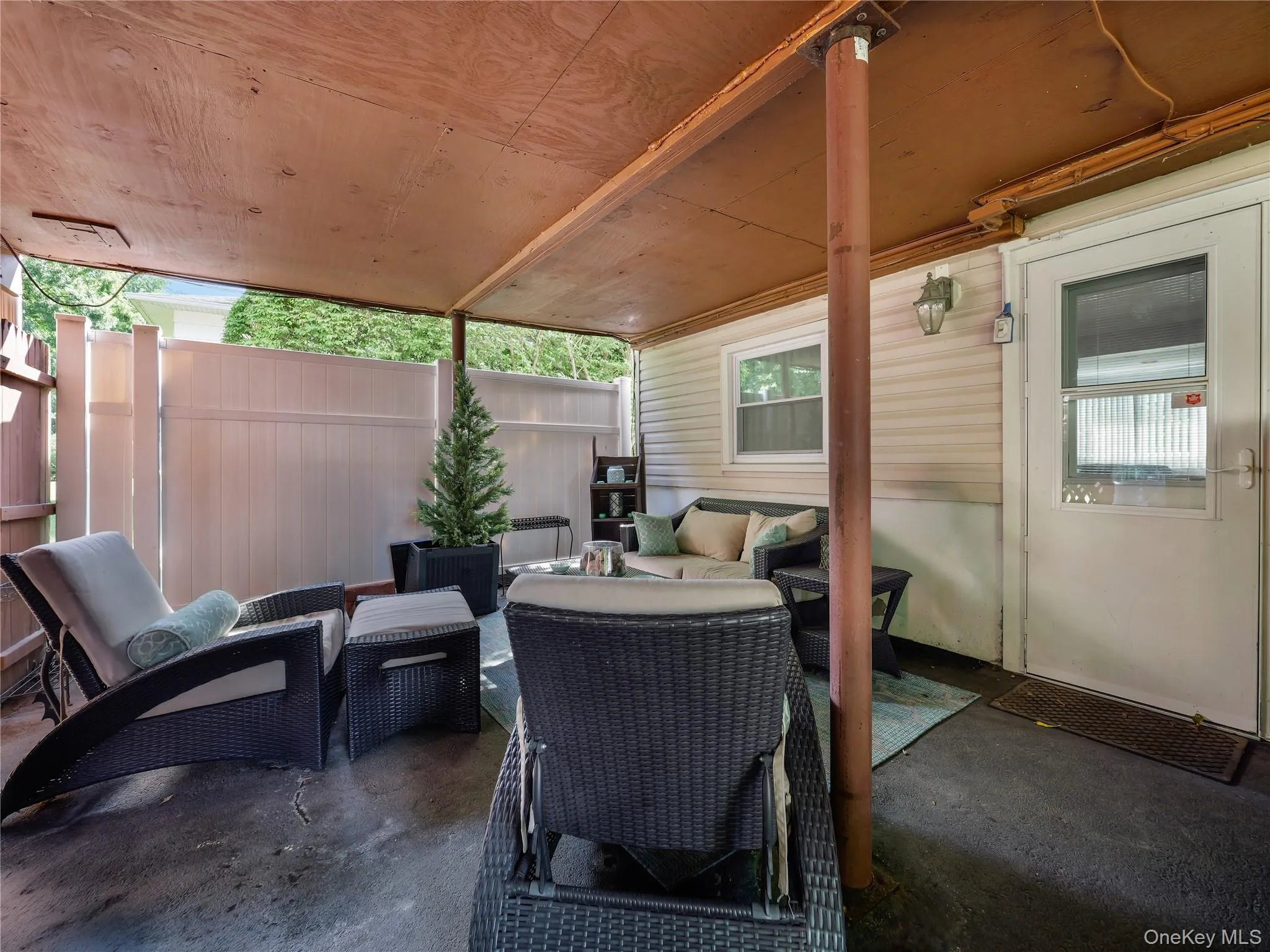 27 Will Rogers Lane, Clarkstown, NY, 4 Bedrooms Bedrooms, 10 Rooms Rooms,2 BathroomsBathrooms,Residential,For Rent,Will Rogers,0,1047522 27 Will Rogers Lane, Clarkstown, NY, 4 Bedrooms Bedrooms, 10 Rooms Rooms,2 BathroomsBathrooms,Residential,For Rent,Will Rogers,0,1047522