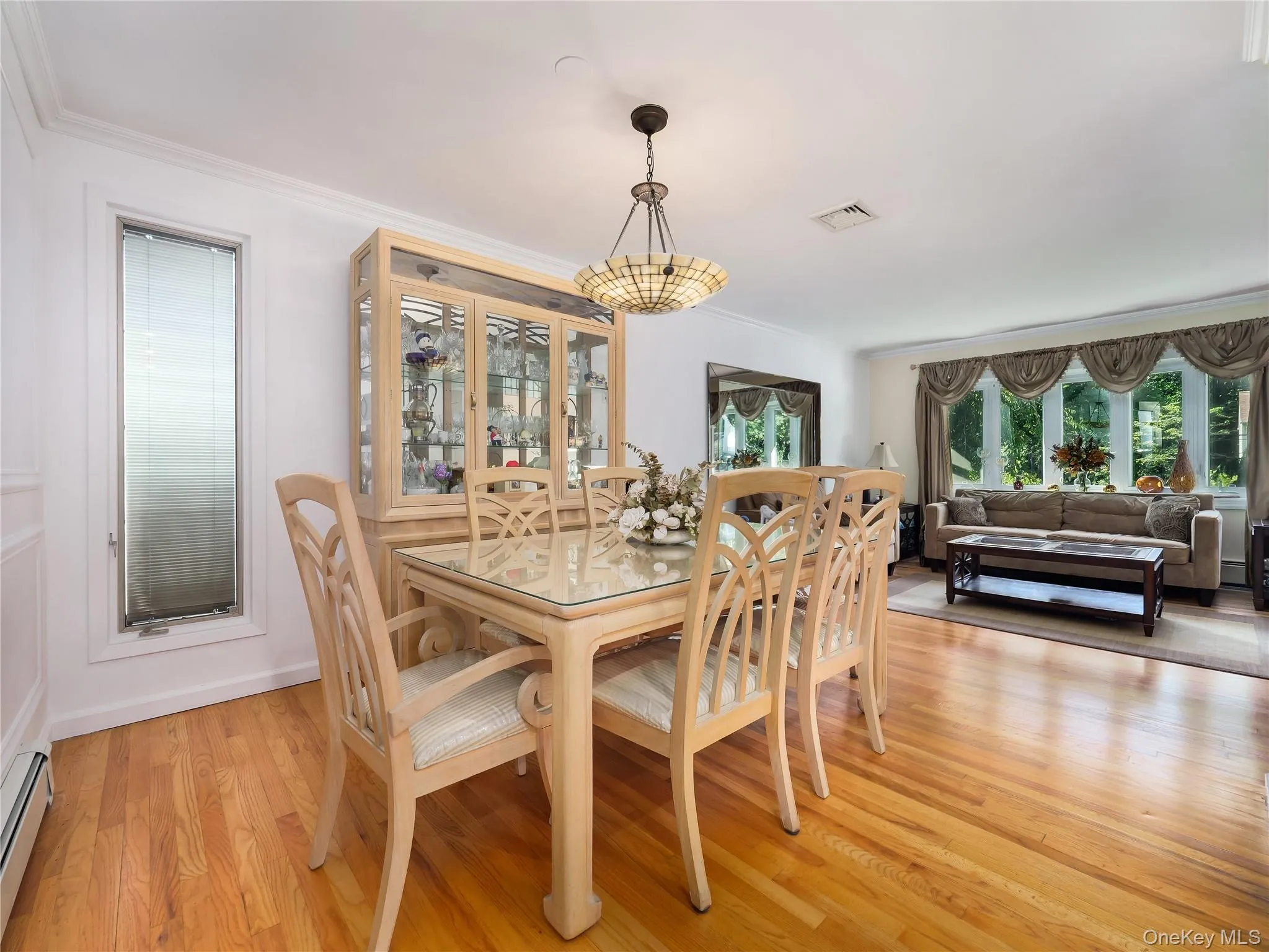 27 Will Rogers Lane, Clarkstown, NY, 4 Bedrooms Bedrooms, 10 Rooms Rooms,2 BathroomsBathrooms,Residential,For Rent,Will Rogers,0,1047522 27 Will Rogers Lane, Clarkstown, NY, 4 Bedrooms Bedrooms, 10 Rooms Rooms,2 BathroomsBathrooms,Residential,For Rent,Will Rogers,0,1047522