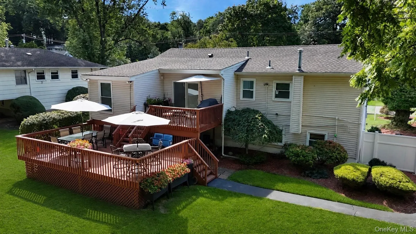 27 Will Rogers Lane, Clarkstown, NY, 4 Bedrooms Bedrooms, 10 Rooms Rooms,2 BathroomsBathrooms,Residential,For Rent,Will Rogers,0,1047522 27 Will Rogers Lane, Clarkstown, NY, 4 Bedrooms Bedrooms, 10 Rooms Rooms,2 BathroomsBathrooms,Residential,For Rent,Will Rogers,0,1047522