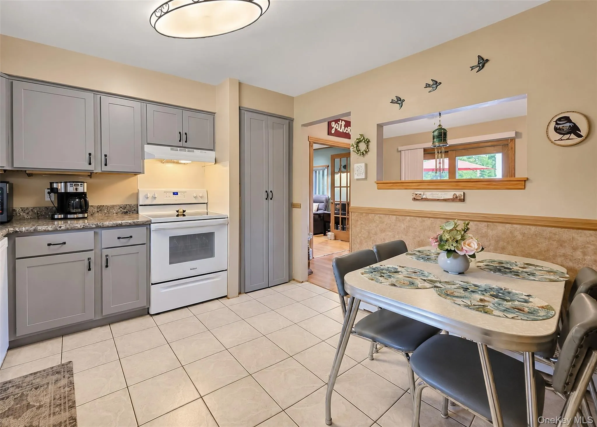 1 Lisa Lane, Brookhaven, NY, 4 Bedrooms Bedrooms, 10 Rooms Rooms,2 BathroomsBathrooms,Residential,For Rent,Lisa,0,1047527 1 Lisa Lane, Brookhaven, NY, 4 Bedrooms Bedrooms, 10 Rooms Rooms,2 BathroomsBathrooms,Residential,For Rent,Lisa,0,1047527