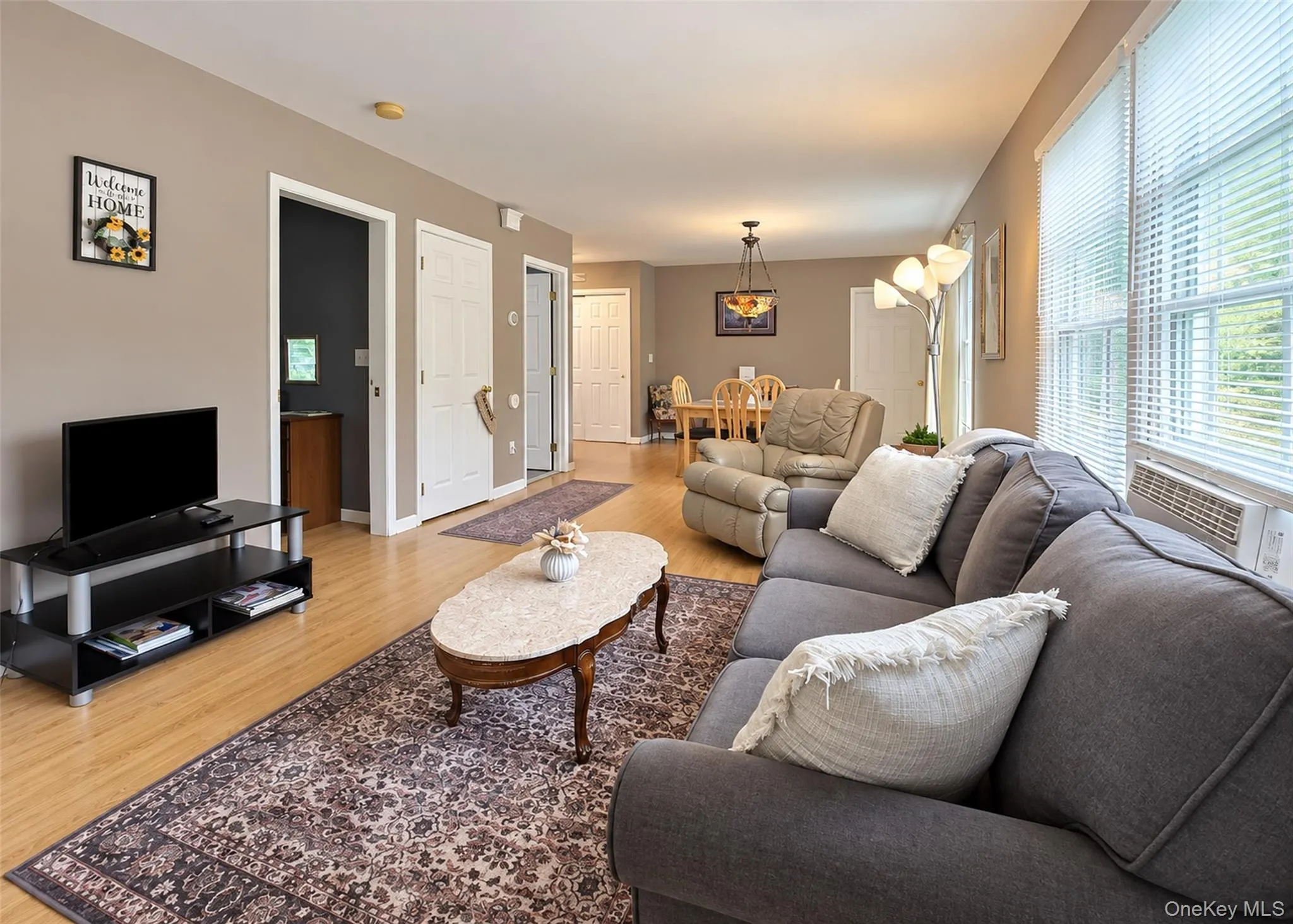 1 Lisa Lane, Brookhaven, NY, 4 Bedrooms Bedrooms, 10 Rooms Rooms,2 BathroomsBathrooms,Residential,For Rent,Lisa,0,1047527 1 Lisa Lane, Brookhaven, NY, 4 Bedrooms Bedrooms, 10 Rooms Rooms,2 BathroomsBathrooms,Residential,For Rent,Lisa,0,1047527