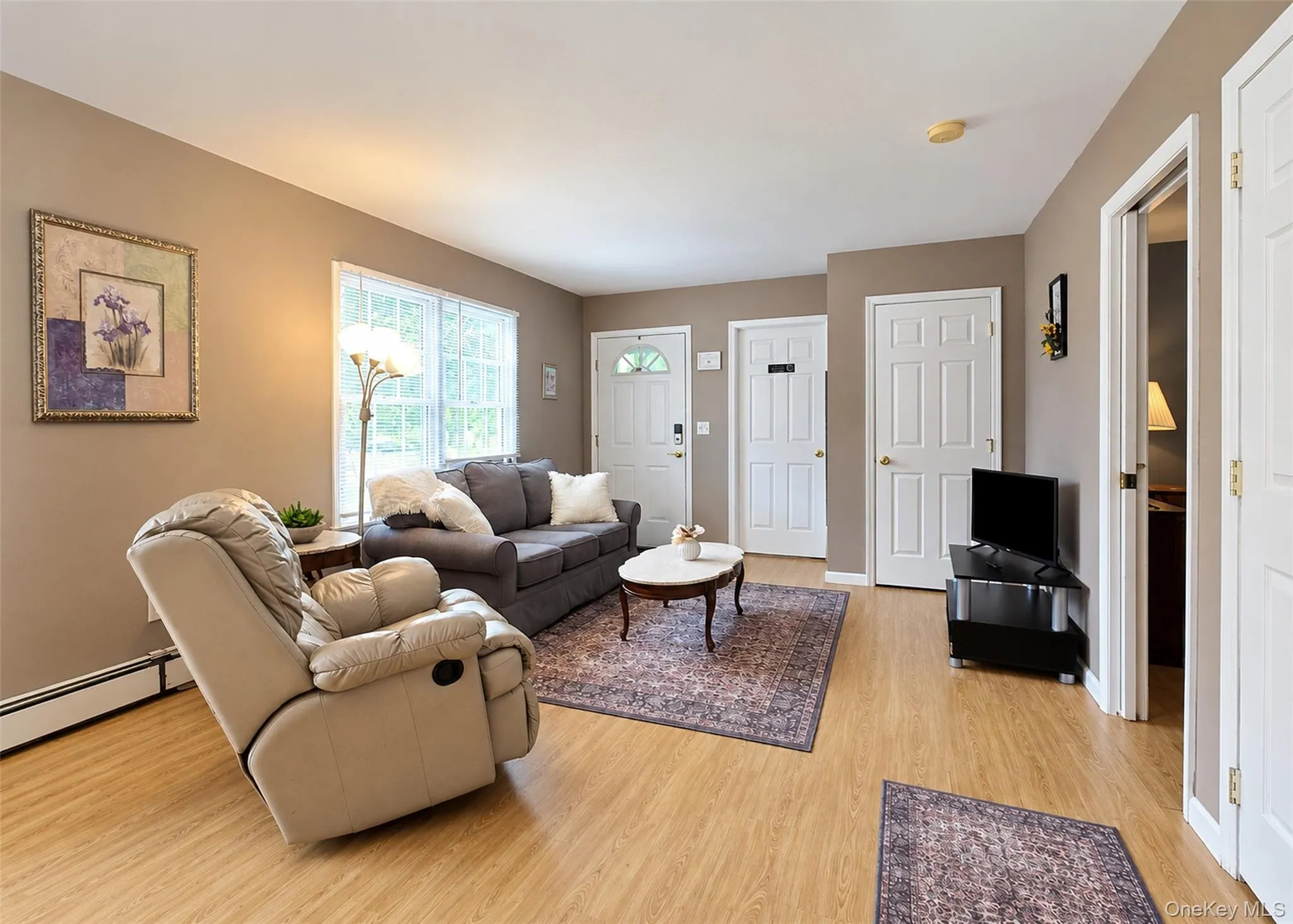 1 Lisa Lane, Brookhaven, NY, 4 Bedrooms Bedrooms, 10 Rooms Rooms,2 BathroomsBathrooms,Residential,For Rent,Lisa,0,1047527 1 Lisa Lane, Brookhaven, NY, 4 Bedrooms Bedrooms, 10 Rooms Rooms,2 BathroomsBathrooms,Residential,For Rent,Lisa,0,1047527