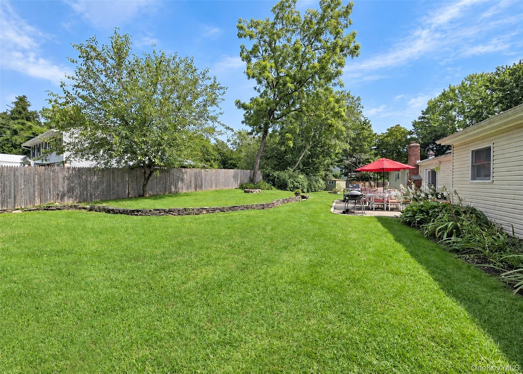 1 Lisa Lane, Brookhaven, NY, 4 Bedrooms Bedrooms, 10 Rooms Rooms,2 BathroomsBathrooms,Residential,For Rent,Lisa,0,1047527 1 Lisa Lane, Brookhaven, NY, 4 Bedrooms Bedrooms, 10 Rooms Rooms,2 BathroomsBathrooms,Residential,For Rent,Lisa,0,1047527