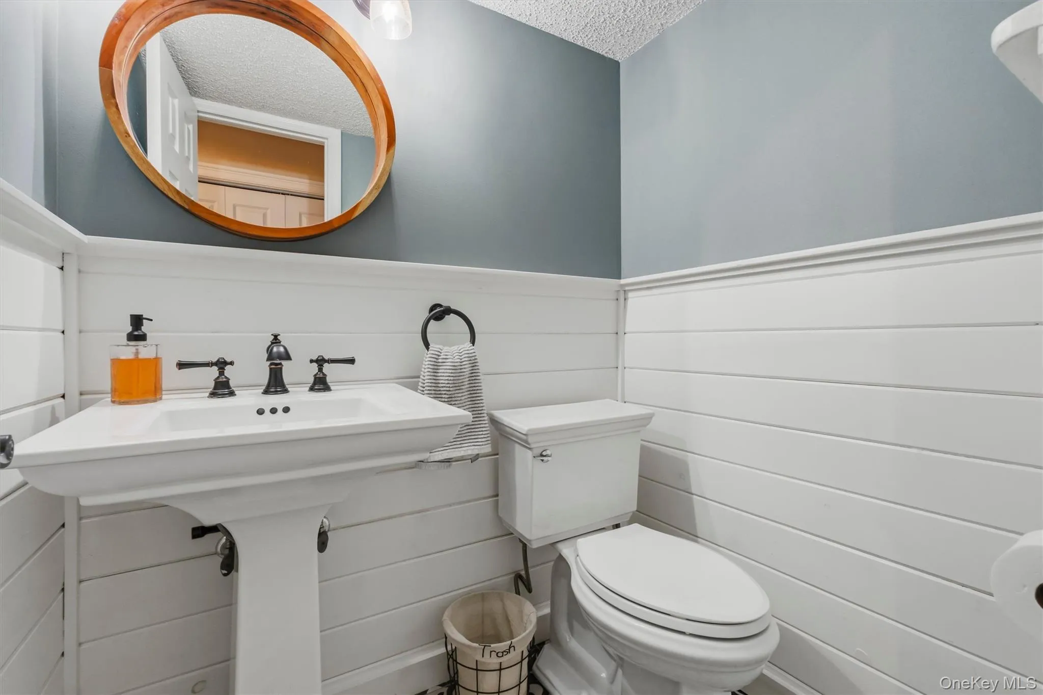 6 Cambridge Court, Fishkill, NY, 2 Bedrooms Bedrooms, 5 Rooms Rooms,2 BathroomsBathrooms,Residential,For Rent,Cambridge,0,1047529 6 Cambridge Court, Fishkill, NY, 2 Bedrooms Bedrooms, 5 Rooms Rooms,2 BathroomsBathrooms,Residential,For Rent,Cambridge,0,1047529