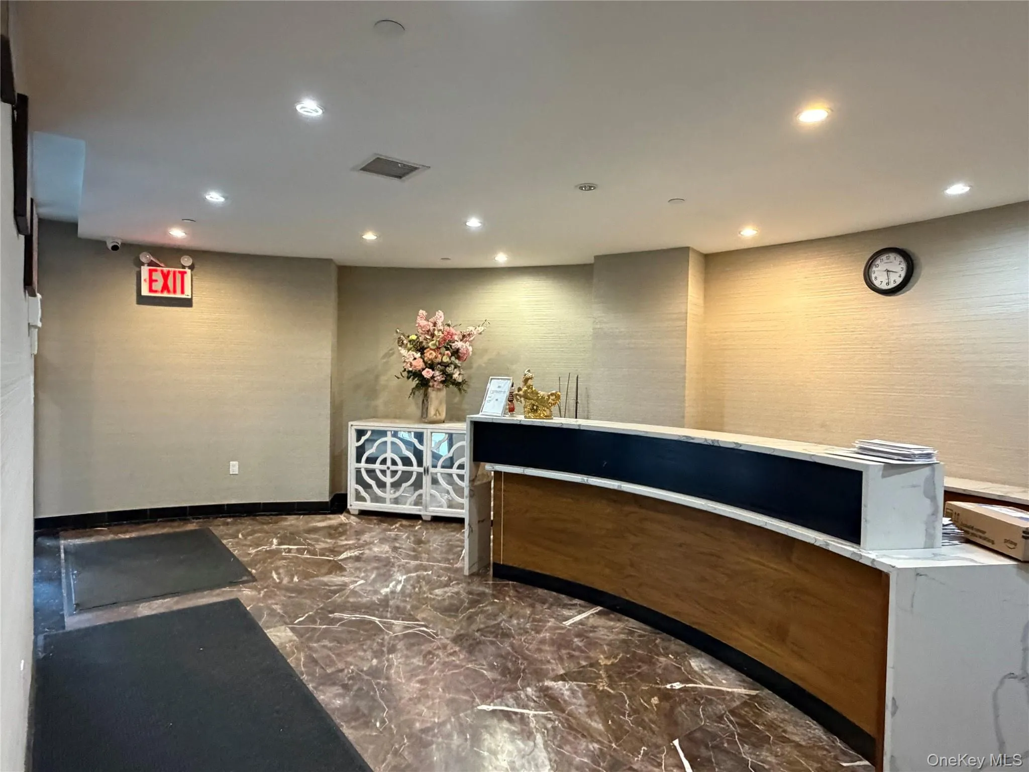 136-46 41st Avenue, New York, NY, 2 Bedrooms Bedrooms, 6 Rooms Rooms,2 BathroomsBathrooms,Residential,For Rent,41st,0,1047531 136-46 41st Avenue, New York, NY, 2 Bedrooms Bedrooms, 6 Rooms Rooms,2 BathroomsBathrooms,Residential,For Rent,41st,0,1047531