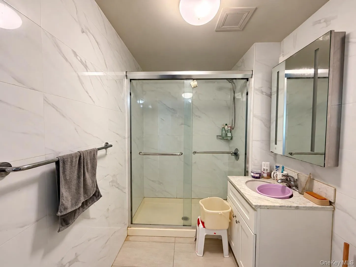 136-46 41st Avenue, New York, NY, 2 Bedrooms Bedrooms, 6 Rooms Rooms,2 BathroomsBathrooms,Residential,For Rent,41st,0,1047531 136-46 41st Avenue, New York, NY, 2 Bedrooms Bedrooms, 6 Rooms Rooms,2 BathroomsBathrooms,Residential,For Rent,41st,0,1047531