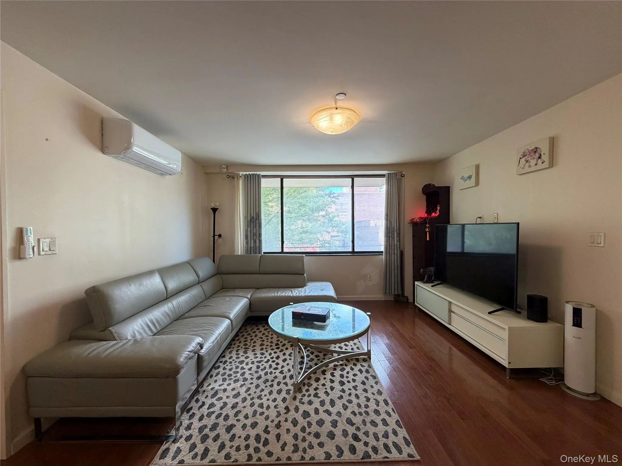 136-46 41st Avenue, New York, NY, 2 Bedrooms Bedrooms, 6 Rooms Rooms,2 BathroomsBathrooms,Residential,For Rent,41st,0,1047531 136-46 41st Avenue, New York, NY, 2 Bedrooms Bedrooms, 6 Rooms Rooms,2 BathroomsBathrooms,Residential,For Rent,41st,0,1047531