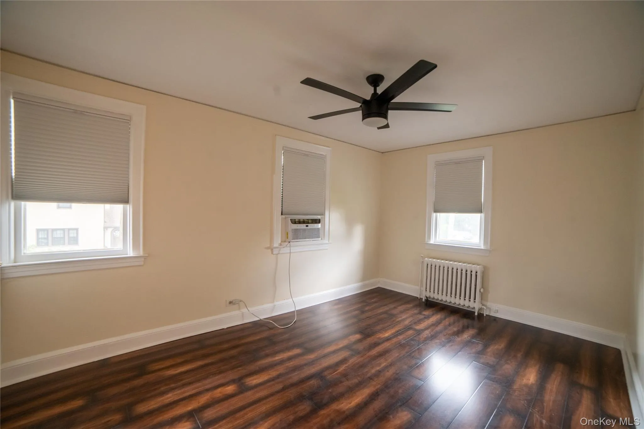 154 Bell Road, Scarsdale, NY, 3 Bedrooms Bedrooms, 7 Rooms Rooms,2 BathroomsBathrooms,Residential Lease,For Rent,Bell,0,1047532 154 Bell Road, Scarsdale, NY, 3 Bedrooms Bedrooms, 7 Rooms Rooms,2 BathroomsBathrooms,Residential Lease,For Rent,Bell,0,1047532