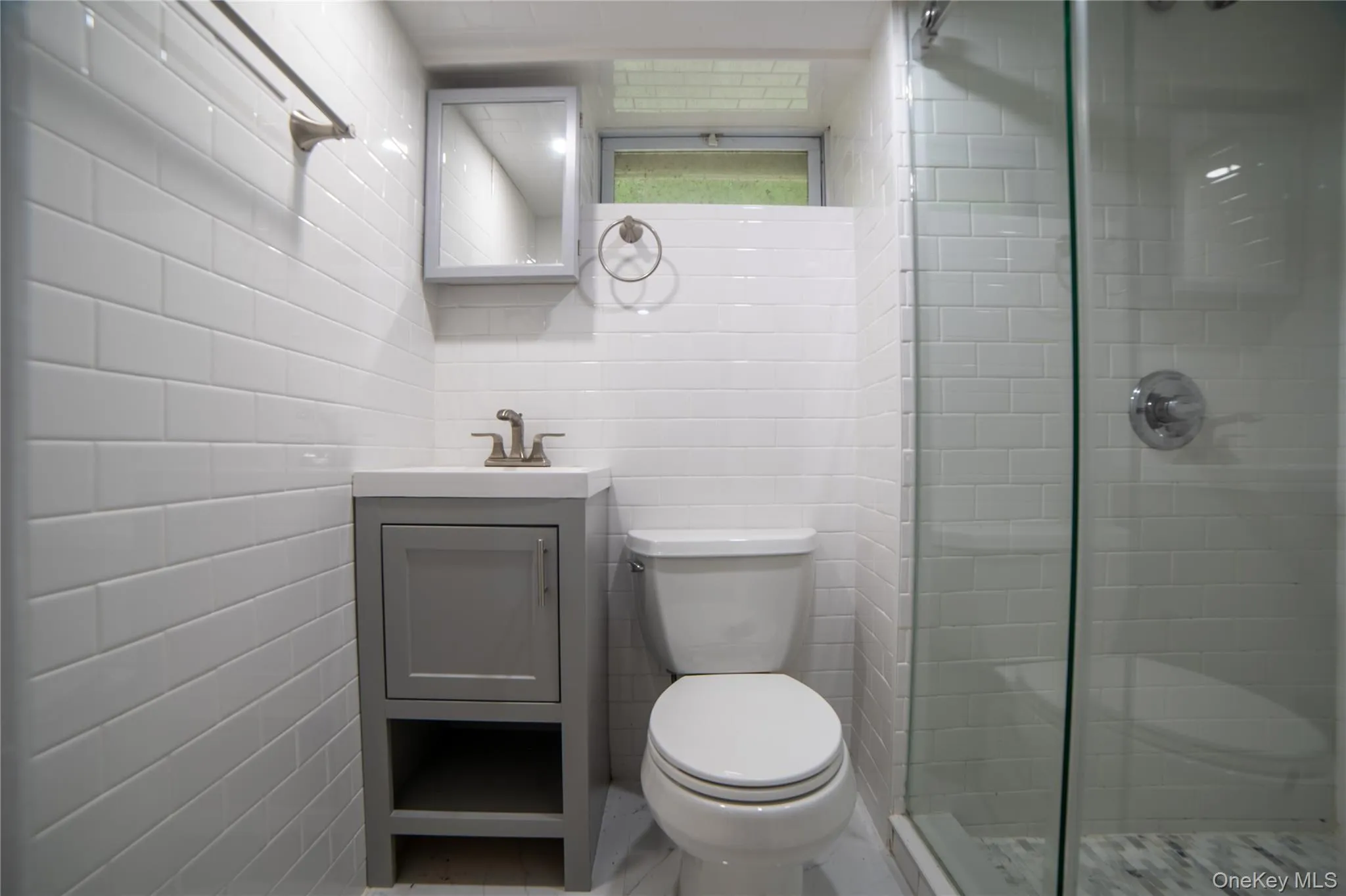 Full bathroom on the basement level. Full bathroom on the basement level.