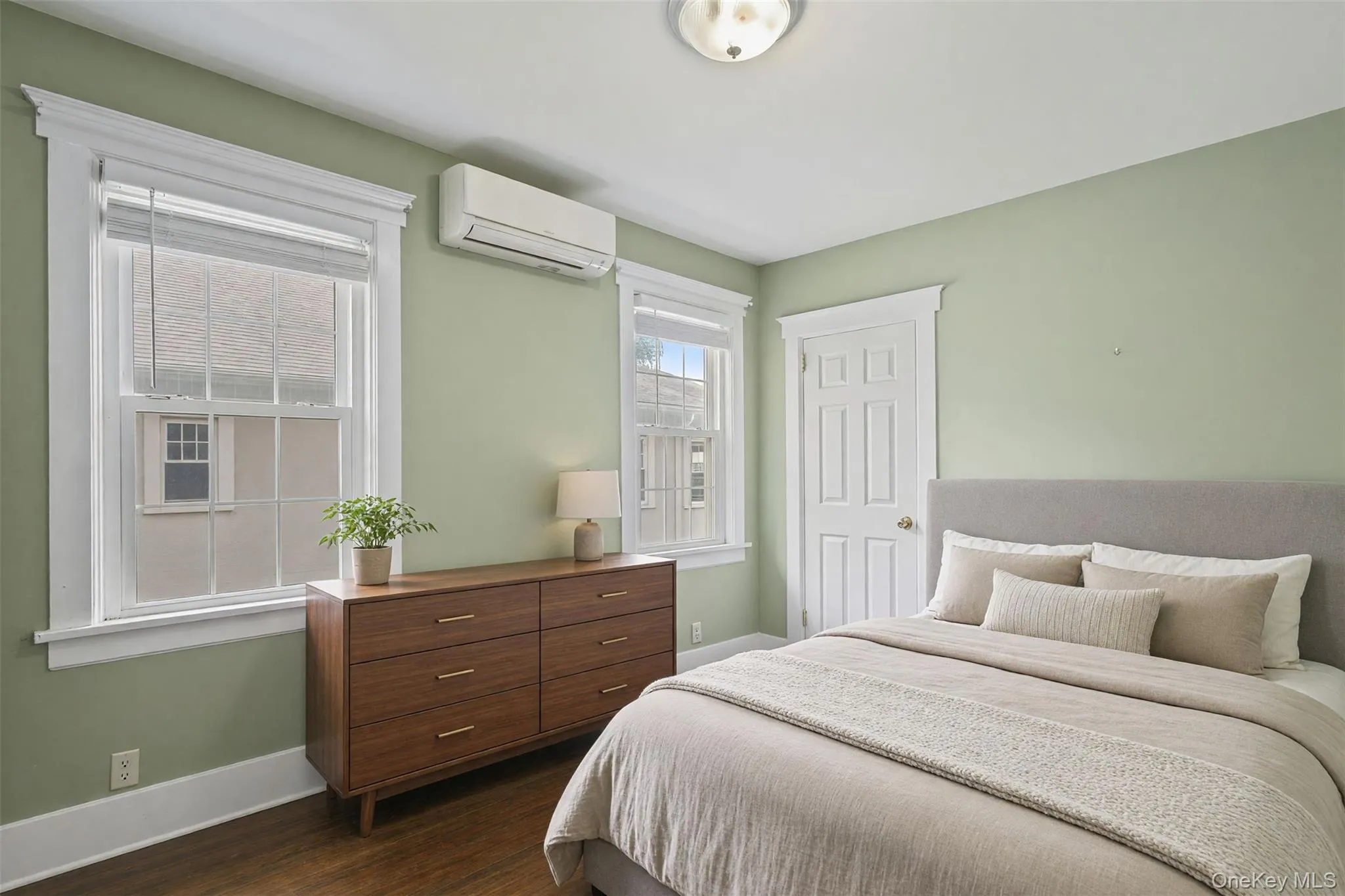 Bedroom Bedroom
